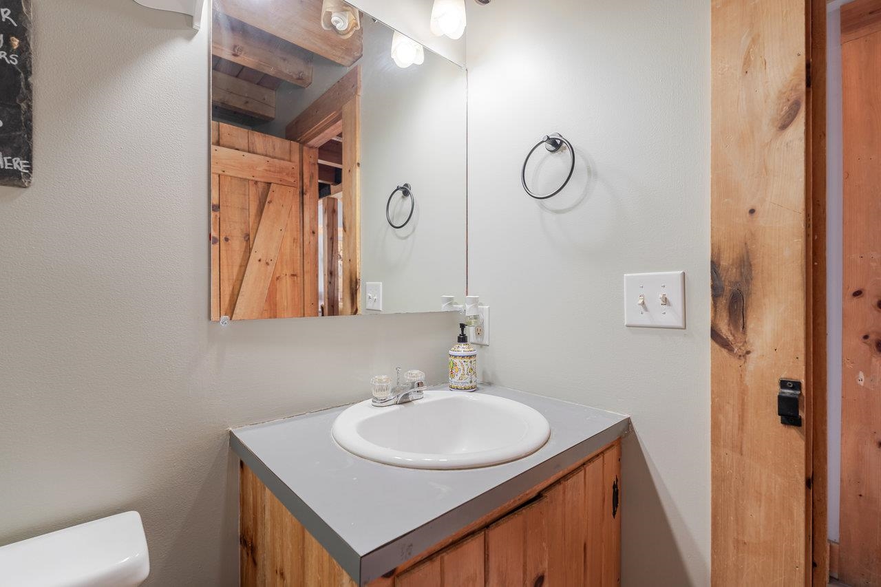 12012 HOLLAR SCHOOL RD, LINVILLE, Virginia 22834, 3 Bedrooms Bedrooms, ,2 BathroomsBathrooms,Residential,Armentrout Property,12012 HOLLAR SCHOOL RD,668846 MLS # 668846