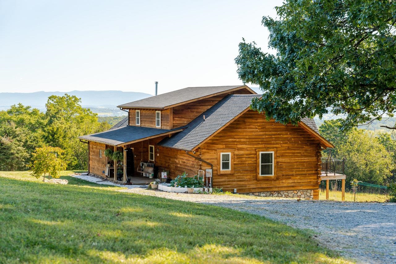 12012 HOLLAR SCHOOL RD, LINVILLE, Virginia 22834, 3 Bedrooms Bedrooms, ,2 BathroomsBathrooms,Residential,Armentrout Property,12012 HOLLAR SCHOOL RD,668846 MLS # 668846