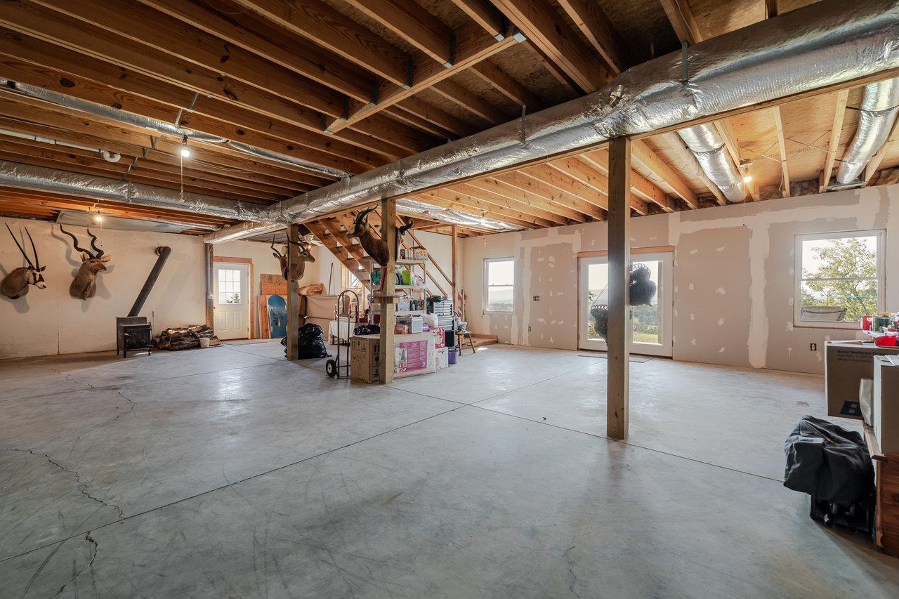 12012 HOLLAR SCHOOL RD, LINVILLE, Virginia 22834, 3 Bedrooms Bedrooms, ,2 BathroomsBathrooms,Residential,Armentrout Property,12012 HOLLAR SCHOOL RD,668846 MLS # 668846