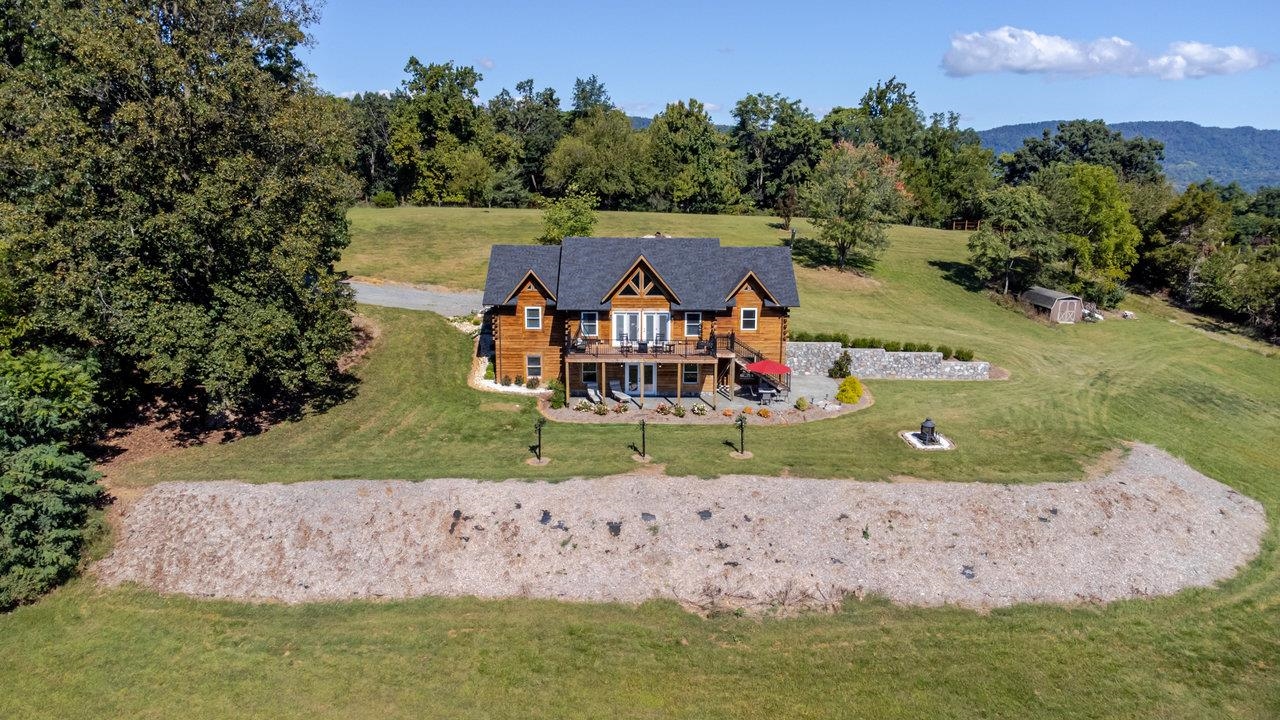 12012 HOLLAR SCHOOL RD, LINVILLE, Virginia 22834, 3 Bedrooms Bedrooms, ,2 BathroomsBathrooms,Residential,Armentrout Property,12012 HOLLAR SCHOOL RD,668846 MLS # 668846