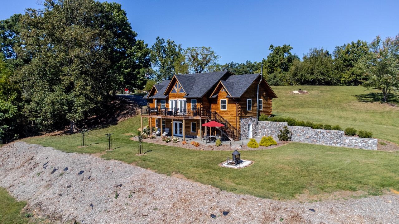 12012 HOLLAR SCHOOL RD, LINVILLE, Virginia 22834, 3 Bedrooms Bedrooms, ,2 BathroomsBathrooms,Residential,Armentrout Property,12012 HOLLAR SCHOOL RD,668846 MLS # 668846