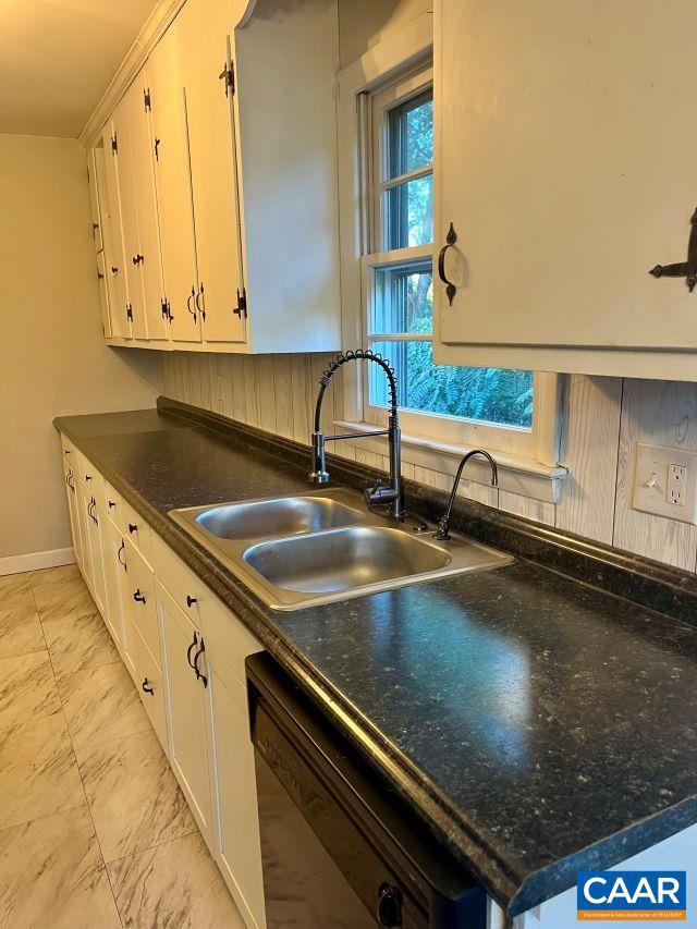 1641 MERIDIAN ST, CHARLOTTESVILLE, Virginia 22902, 4 Bedrooms Bedrooms, ,2 BathroomsBathrooms,Residential,LOT 11 SEC 1 ROLLING HILLS,1641 MERIDIAN ST,669524 MLS # 669524