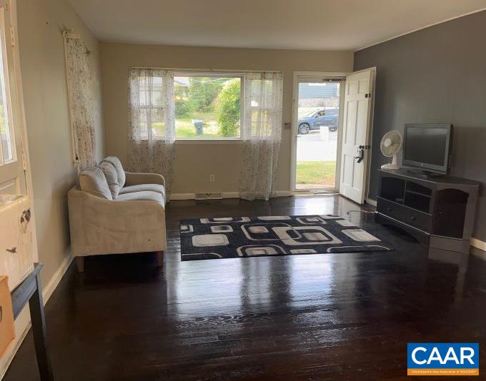1641 MERIDIAN ST, CHARLOTTESVILLE, Virginia 22902, 4 Bedrooms Bedrooms, ,2 BathroomsBathrooms,Residential,LOT 11 SEC 1 ROLLING HILLS,1641 MERIDIAN ST,669524 MLS # 669524