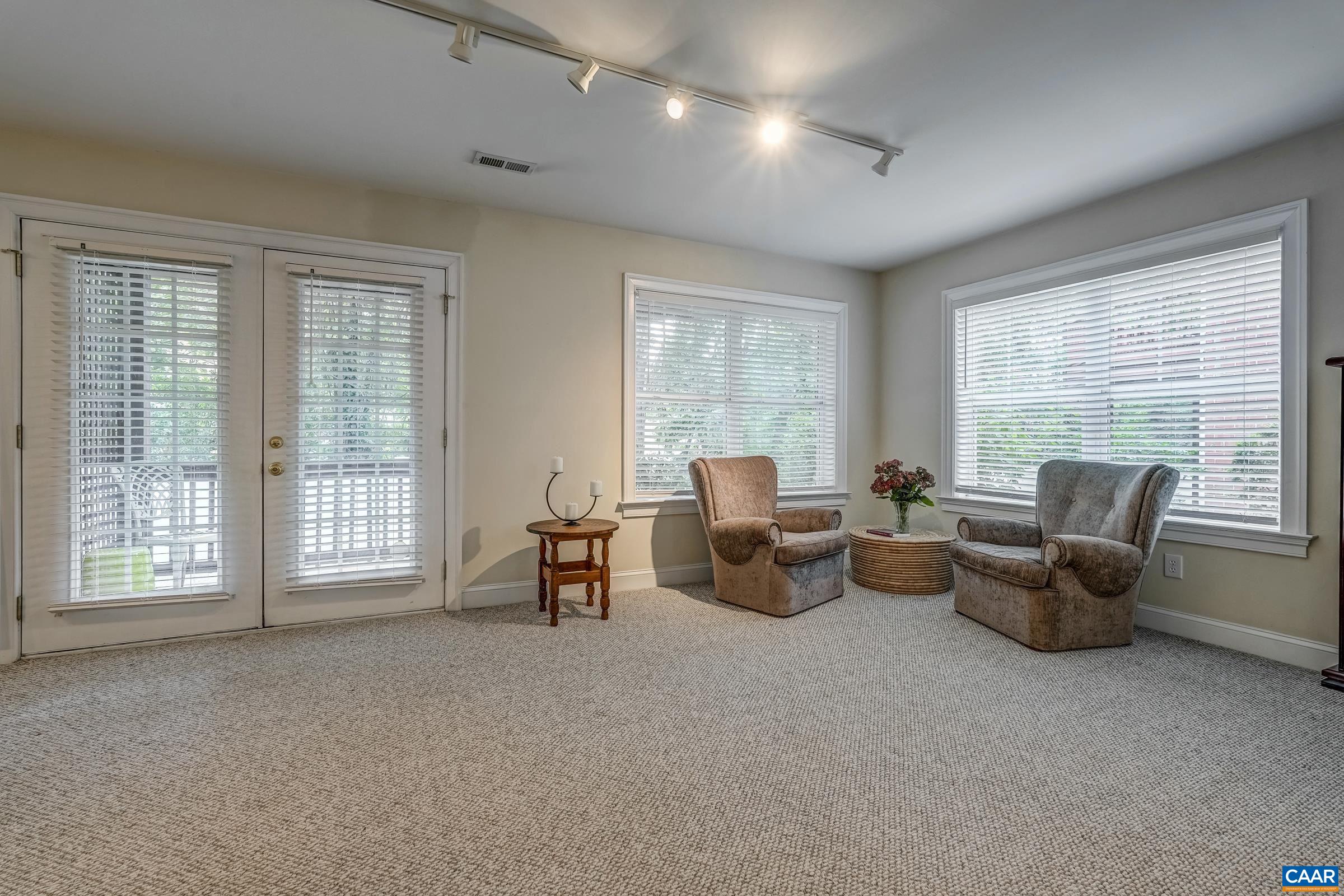 997 GLENWOOD STATION LN, CHARLOTTESVILLE, Virginia 22901, 4 Bedrooms Bedrooms, ,3 BathroomsBathrooms,Residential,997 GLENWOOD STATION LN,669590 MLS # 669590