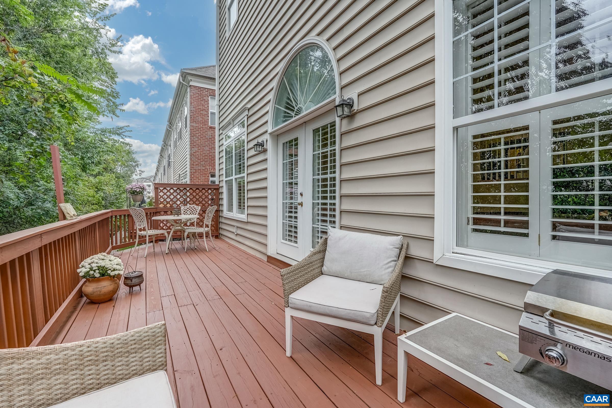 997 GLENWOOD STATION LN, CHARLOTTESVILLE, Virginia 22901, 4 Bedrooms Bedrooms, ,3 BathroomsBathrooms,Residential,997 GLENWOOD STATION LN,669590 MLS # 669590
