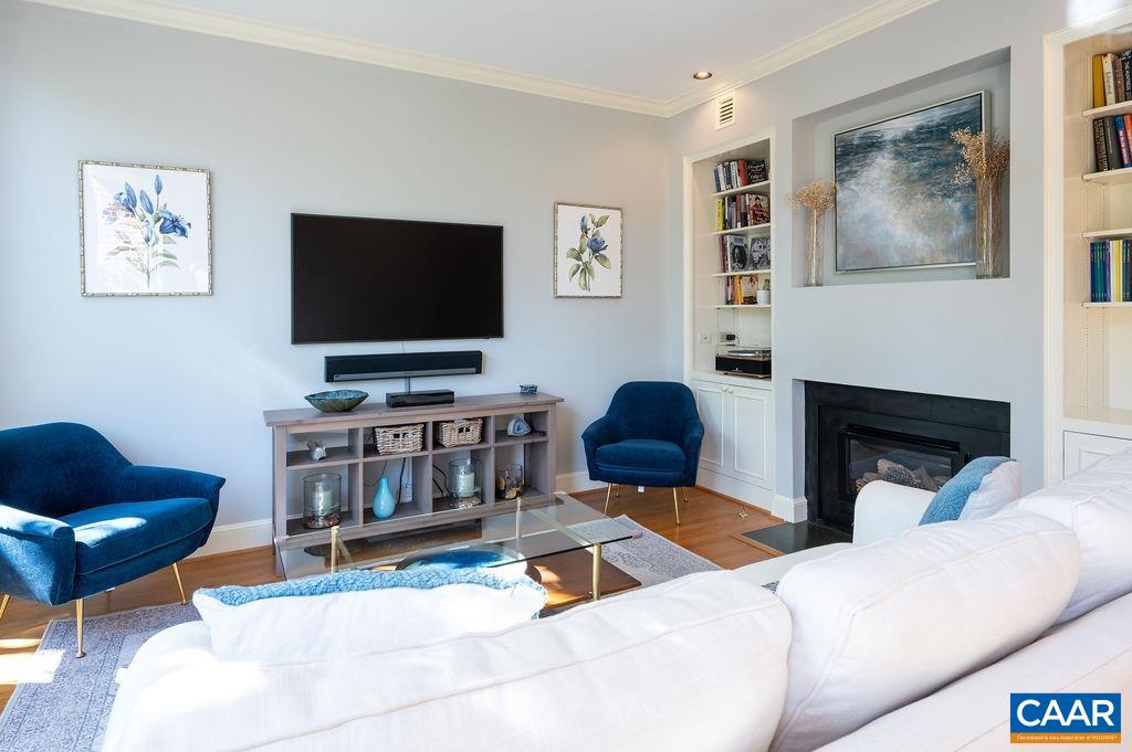 503 NE 2ND ST, CHARLOTTESVILLE, Virginia 22902, 3 Bedrooms Bedrooms, ,3 BathroomsBathrooms,Residential,503 NE 2ND ST,669600 MLS # 669600
