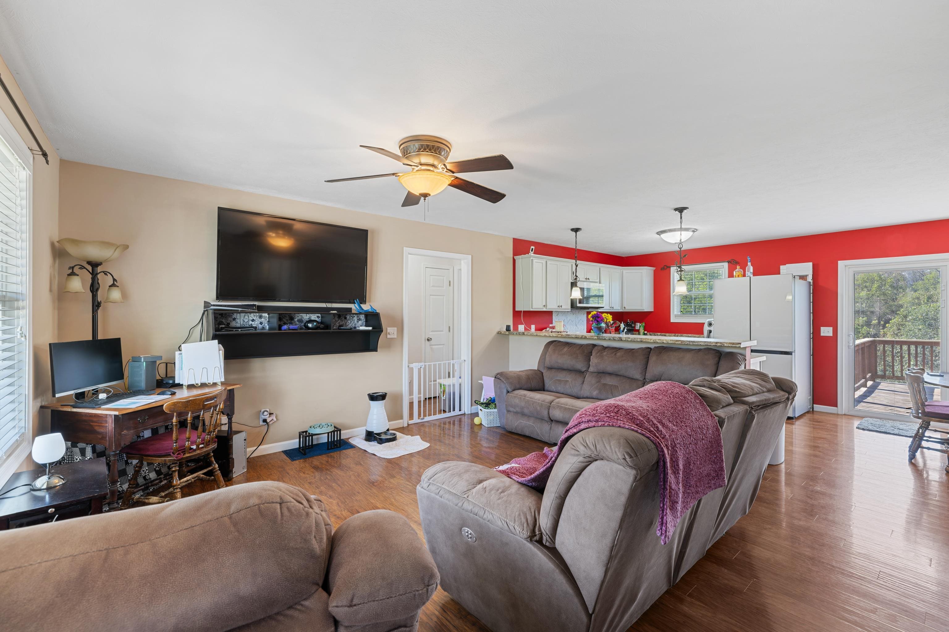 51 THOROUGHBRED CIR, LEXINGTON, Virginia 24450, 3 Bedrooms Bedrooms, ,2 BathroomsBathrooms,Residential,51 THOROUGHBRED CIR,669687 MLS # 669687 51 THOROUGHBRED CIR, LEXINGTON, Virginia 24450, 3 Bedrooms Bedrooms, ,2 BathroomsBathrooms,Residential,51 THOROUGHBRED CIR,669687 MLS # 669687