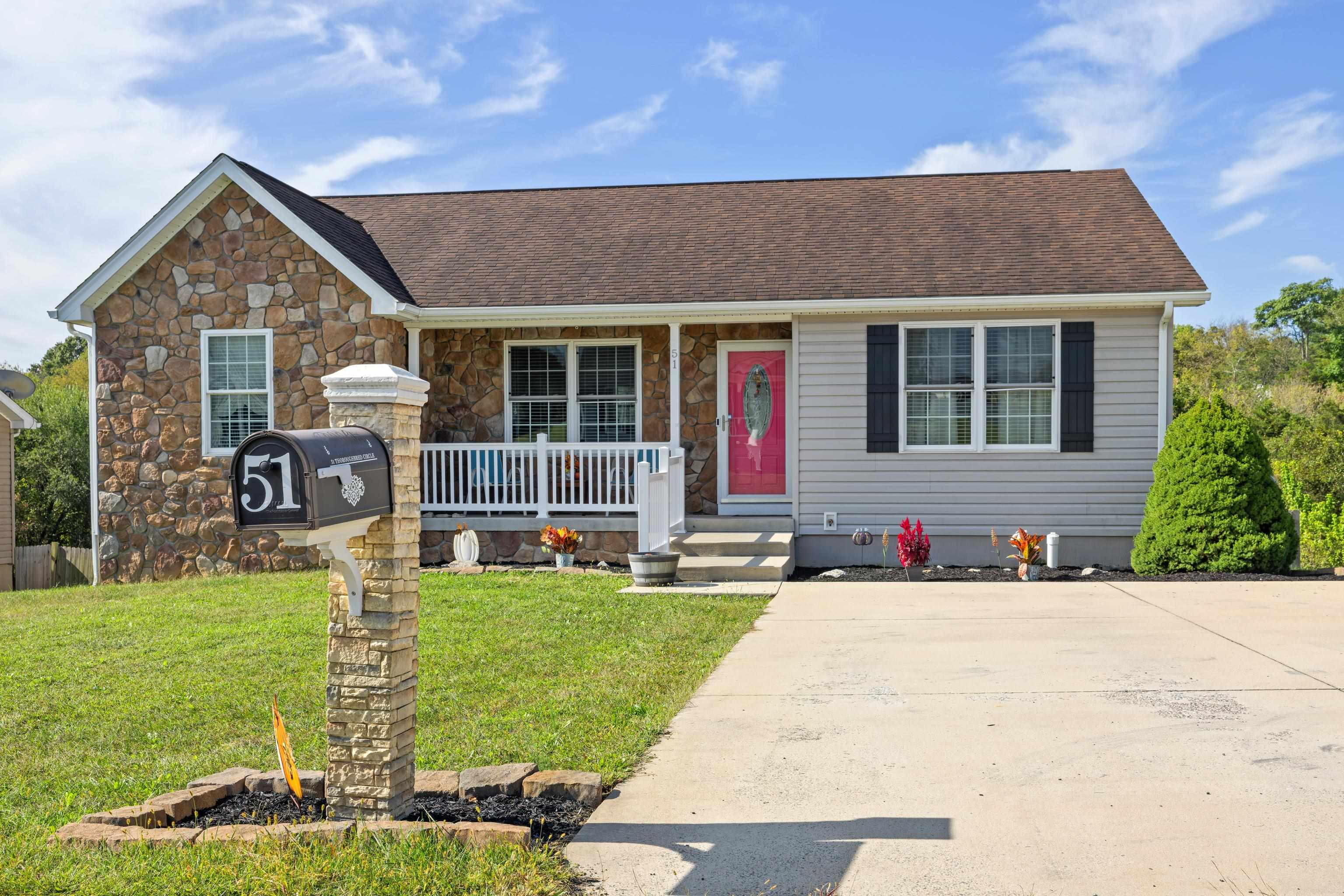 51 THOROUGHBRED CIR, LEXINGTON, Virginia 24450, 3 Bedrooms Bedrooms, ,2 BathroomsBathrooms,Residential,51 THOROUGHBRED CIR,669687 MLS # 669687 51 THOROUGHBRED CIR, LEXINGTON, Virginia 24450, 3 Bedrooms Bedrooms, ,2 BathroomsBathrooms,Residential,51 THOROUGHBRED CIR,669687 MLS # 669687