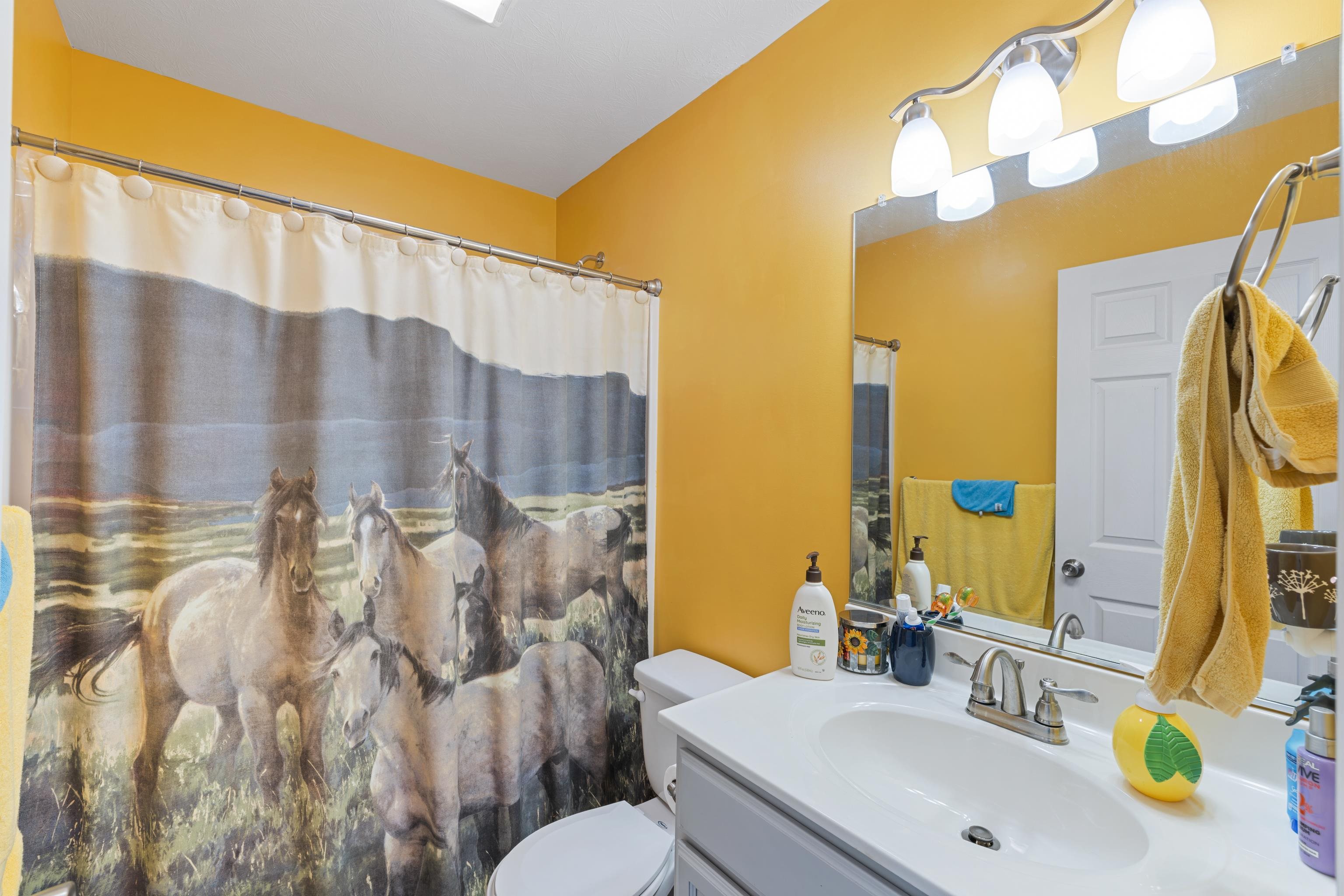 51 THOROUGHBRED CIR, LEXINGTON, Virginia 24450, 3 Bedrooms Bedrooms, ,2 BathroomsBathrooms,Residential,51 THOROUGHBRED CIR,669687 MLS # 669687 51 THOROUGHBRED CIR, LEXINGTON, Virginia 24450, 3 Bedrooms Bedrooms, ,2 BathroomsBathrooms,Residential,51 THOROUGHBRED CIR,669687 MLS # 669687