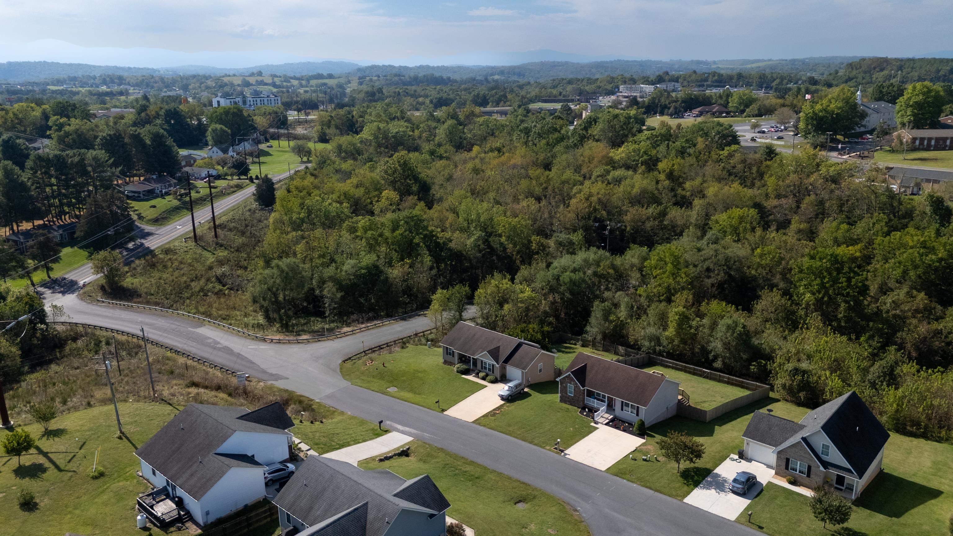 51 THOROUGHBRED CIR, LEXINGTON, Virginia 24450, 3 Bedrooms Bedrooms, ,2 BathroomsBathrooms,Residential,51 THOROUGHBRED CIR,669687 MLS # 669687 51 THOROUGHBRED CIR, LEXINGTON, Virginia 24450, 3 Bedrooms Bedrooms, ,2 BathroomsBathrooms,Residential,51 THOROUGHBRED CIR,669687 MLS # 669687