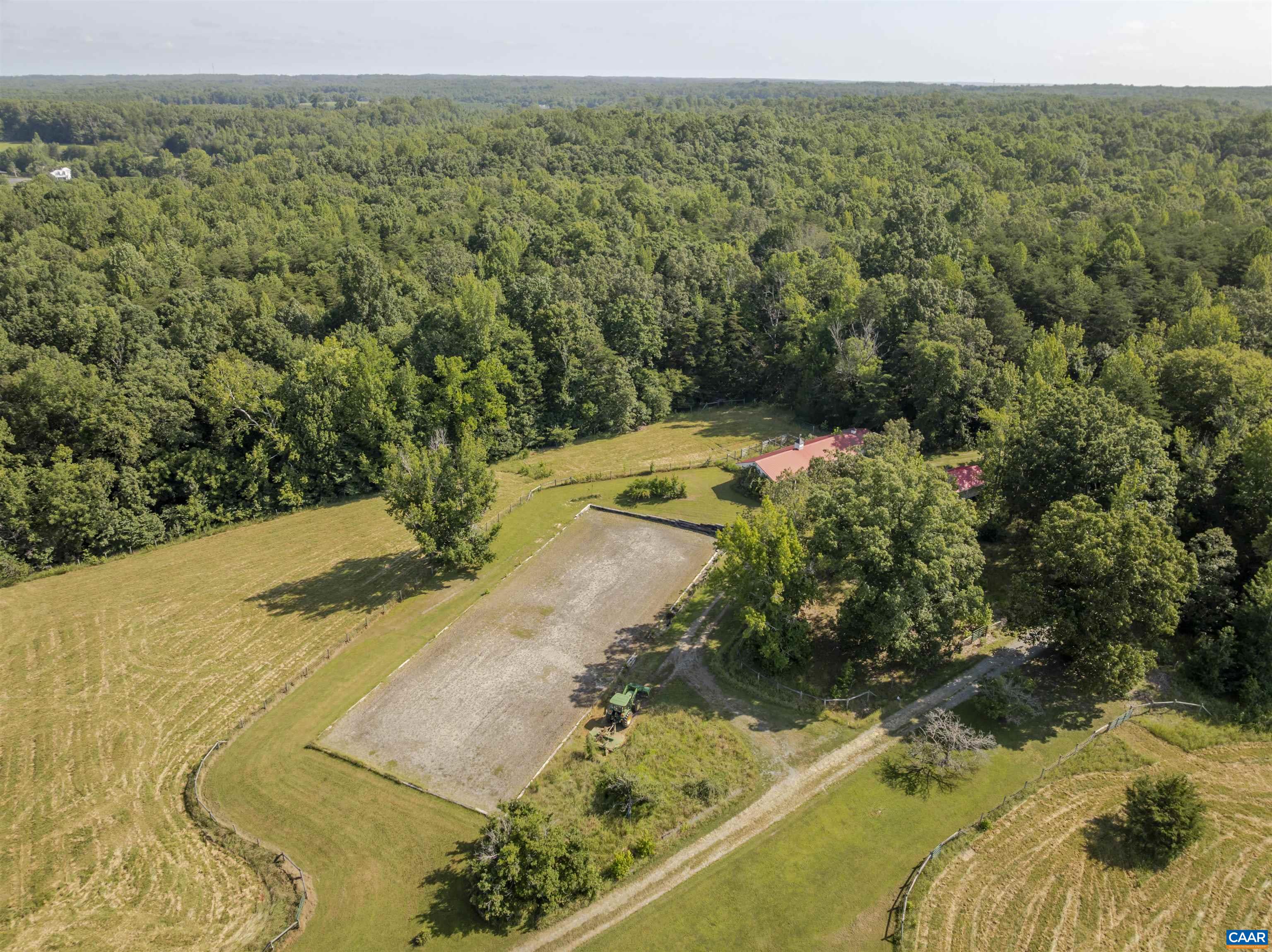 410 LAUGHTON LN, KENTS STORE, Virginia 23084, 3 Bedrooms Bedrooms, ,2 BathroomsBathrooms,Residential,VENABLE CREEK FARM,410 LAUGHTON LN,669691 MLS # 669691