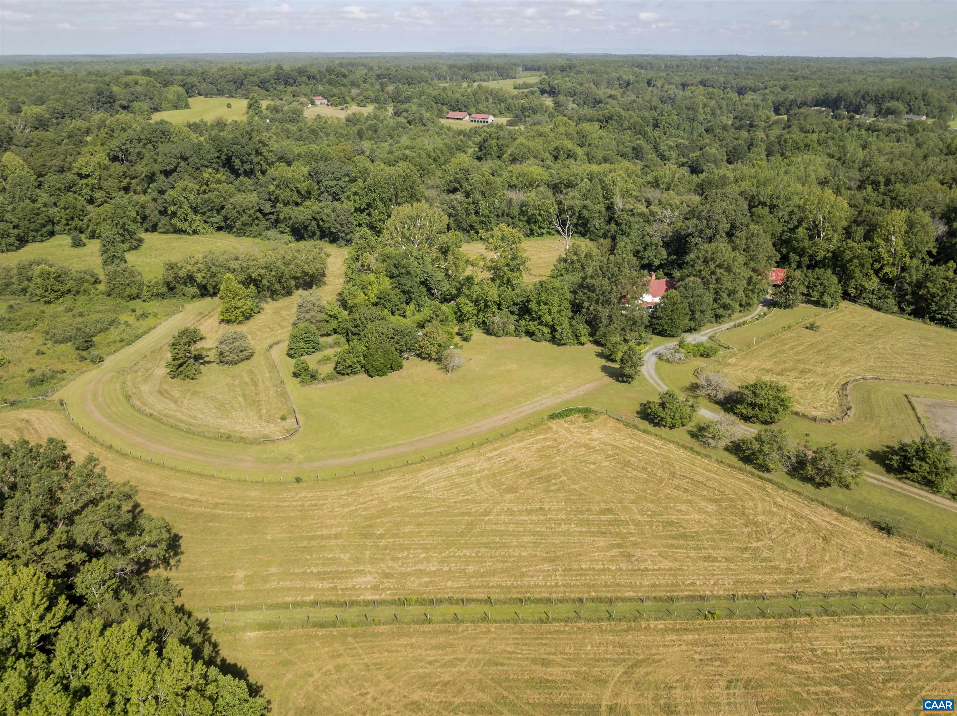 410 LAUGHTON LN, KENTS STORE, Virginia 23084, 3 Bedrooms Bedrooms, ,2 BathroomsBathrooms,Residential,VENABLE CREEK FARM,410 LAUGHTON LN,669691 MLS # 669691