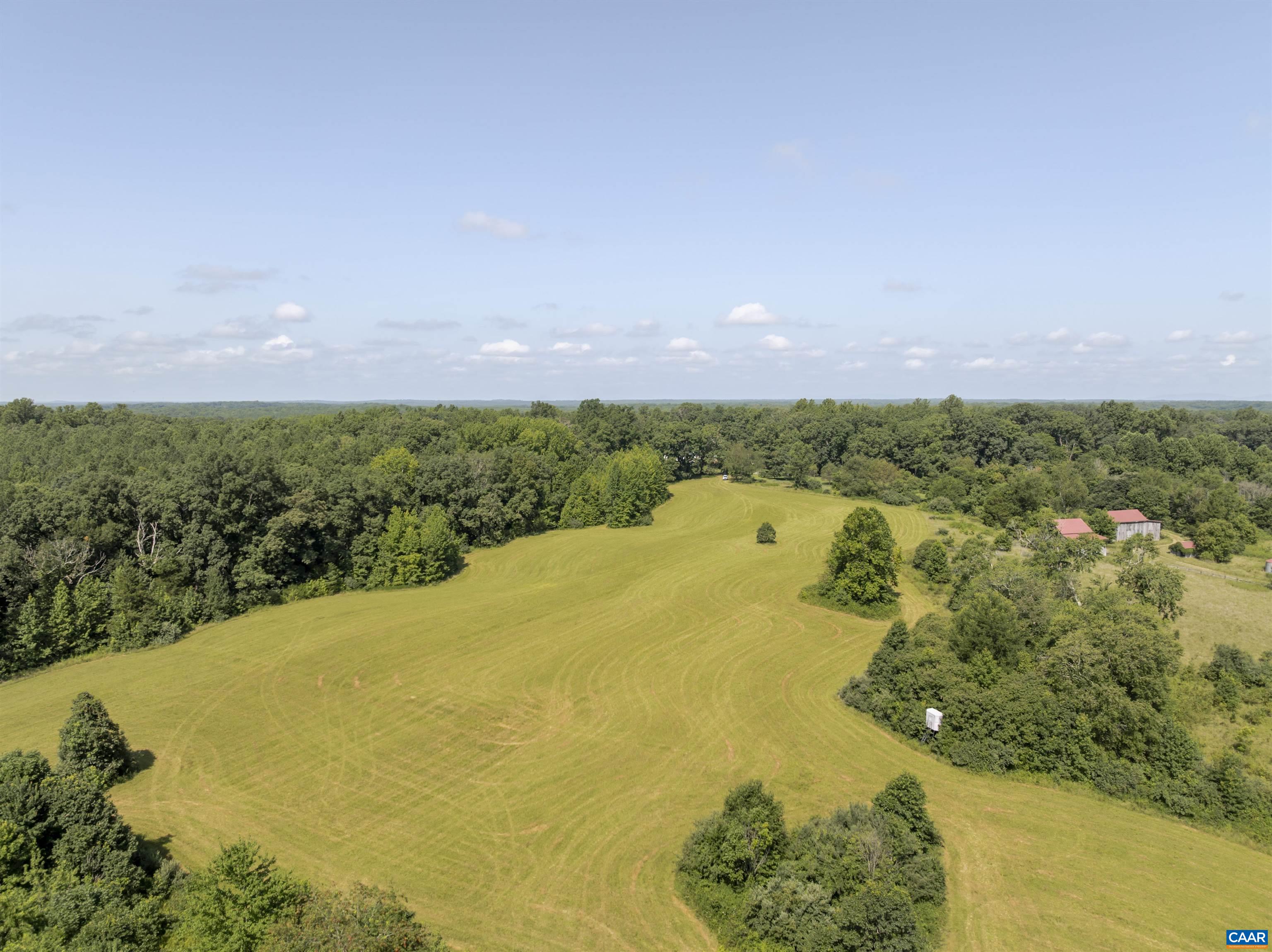 410 LAUGHTON LN, KENTS STORE, Virginia 23084, 3 Bedrooms Bedrooms, ,2 BathroomsBathrooms,Residential,VENABLE CREEK FARM,410 LAUGHTON LN,669691 MLS # 669691