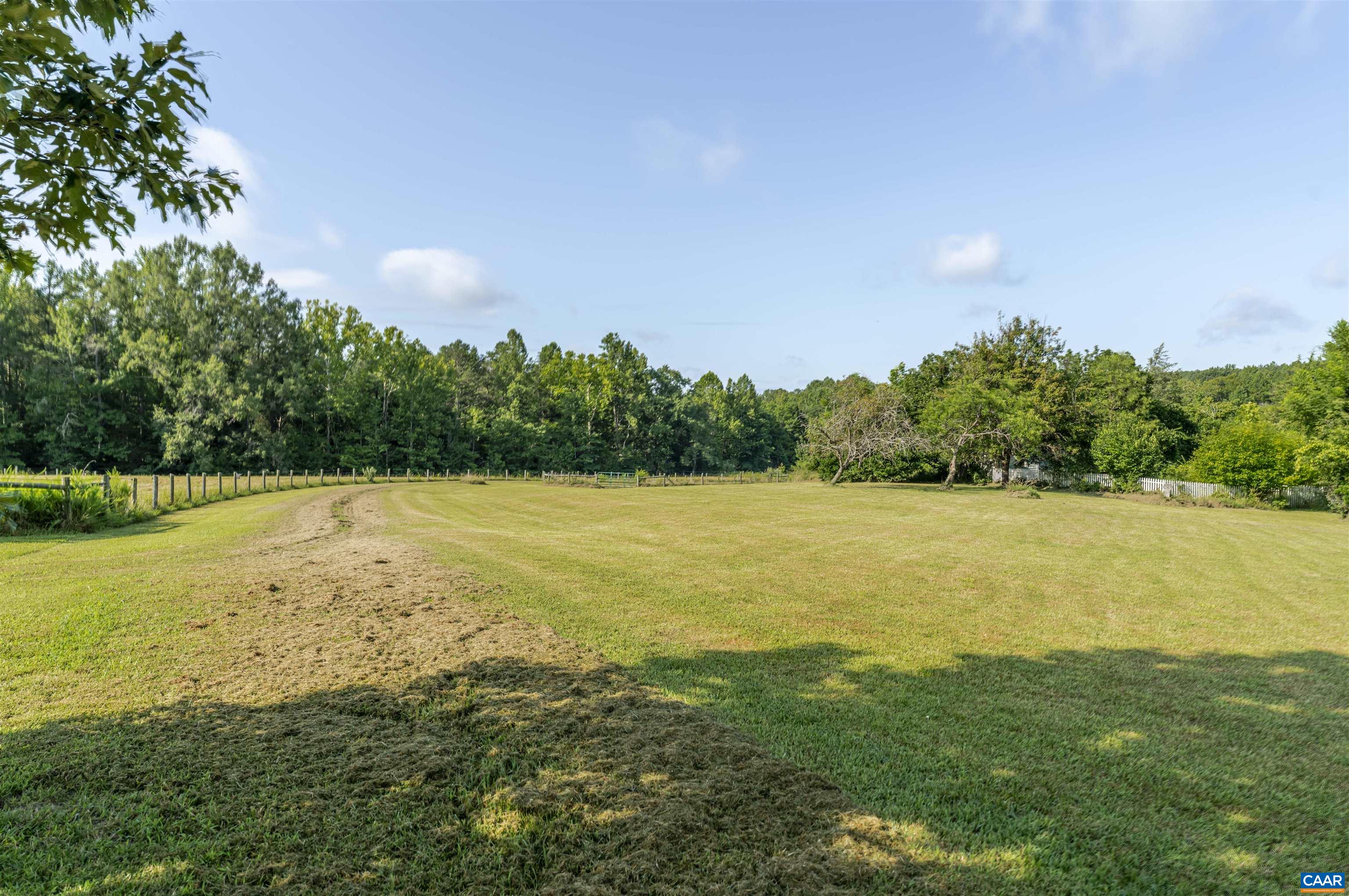 410 LAUGHTON LN, KENTS STORE, Virginia 23084, 3 Bedrooms Bedrooms, ,2 BathroomsBathrooms,Residential,VENABLE CREEK FARM,410 LAUGHTON LN,669691 MLS # 669691