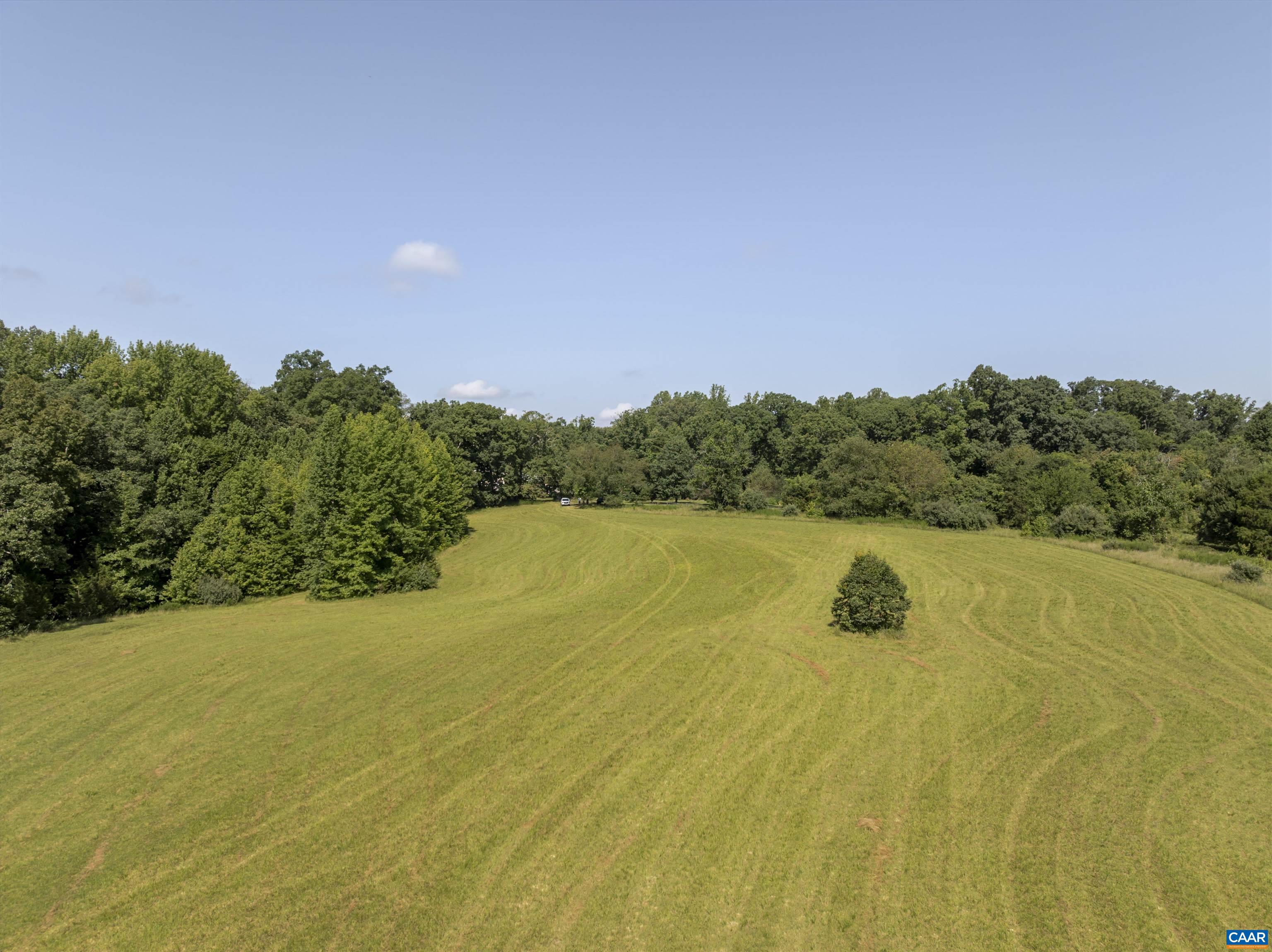 410 LAUGHTON LN, KENTS STORE, Virginia 23084, 3 Bedrooms Bedrooms, ,2 BathroomsBathrooms,Residential,VENABLE CREEK FARM,410 LAUGHTON LN,669691 MLS # 669691