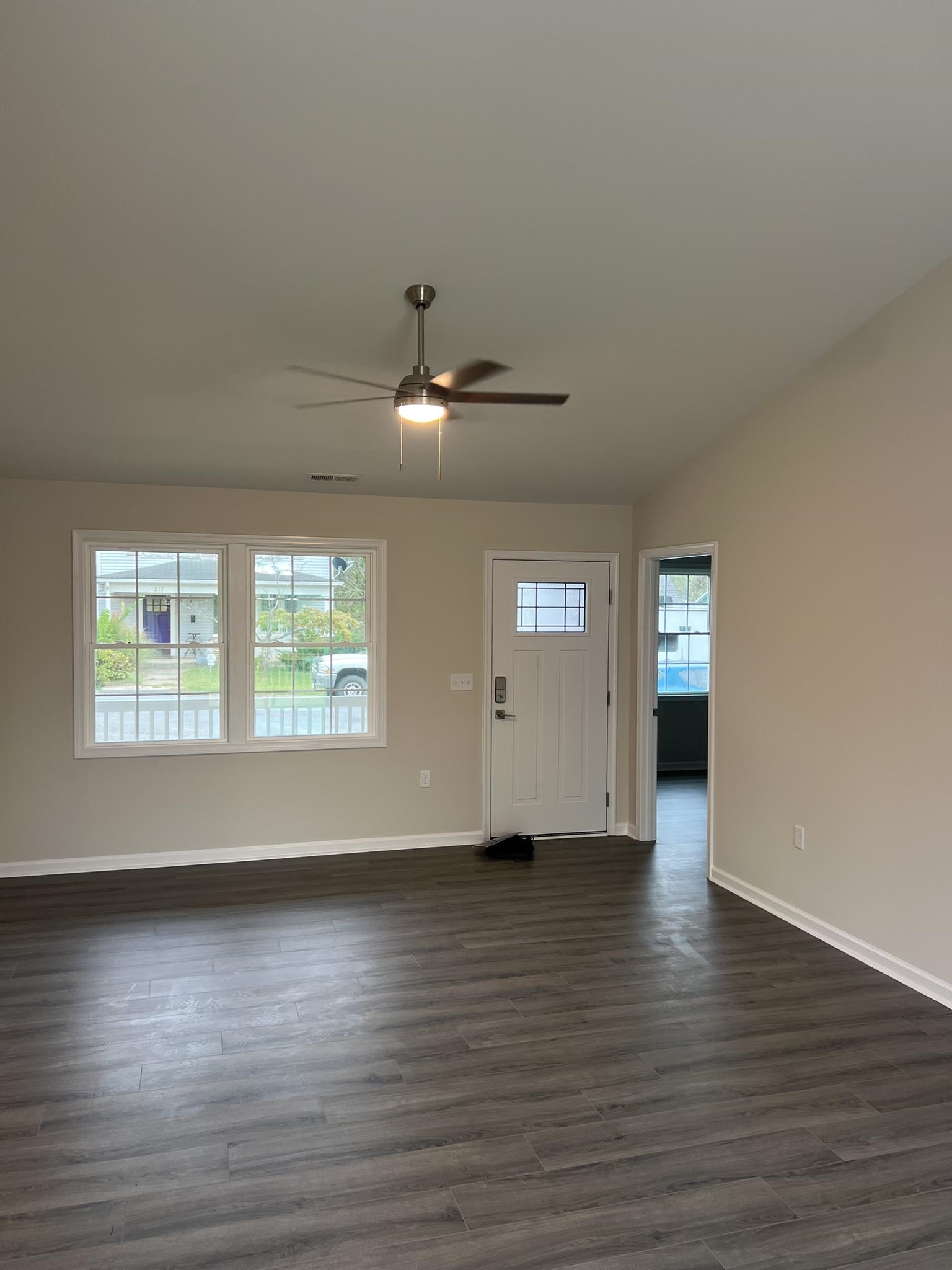 216 THOMPSON ST, STAUNTON, Virginia 24401, 3 Bedrooms Bedrooms, ,2 BathroomsBathrooms,Residential,216 THOMPSON ST,669692 MLS # 669692 216 THOMPSON ST, STAUNTON, Virginia 24401, 3 Bedrooms Bedrooms, ,2 BathroomsBathrooms,Residential,216 THOMPSON ST,669692 MLS # 669692