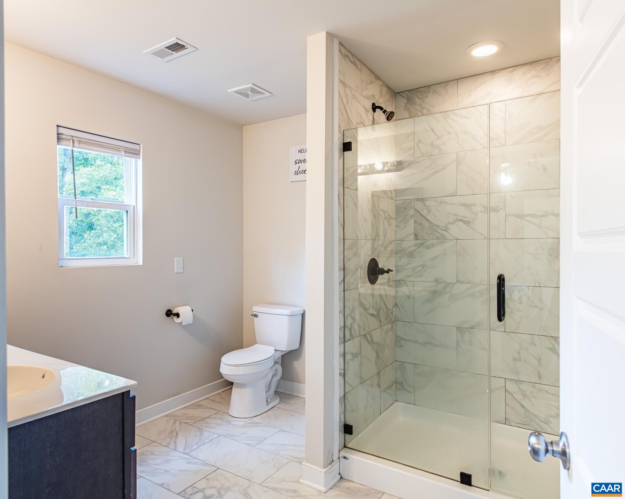 4 DEERWOOD LN, PALMYRA, Virginia 22963, 3 Bedrooms Bedrooms, ,2 BathroomsBathrooms,Residential,4 DEERWOOD LN,669697 MLS # 669697