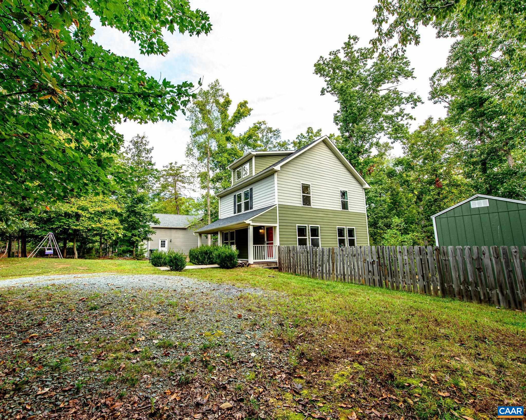 4 DEERWOOD LN, PALMYRA, Virginia 22963, 3 Bedrooms Bedrooms, ,2 BathroomsBathrooms,Residential,4 DEERWOOD LN,669697 MLS # 669697