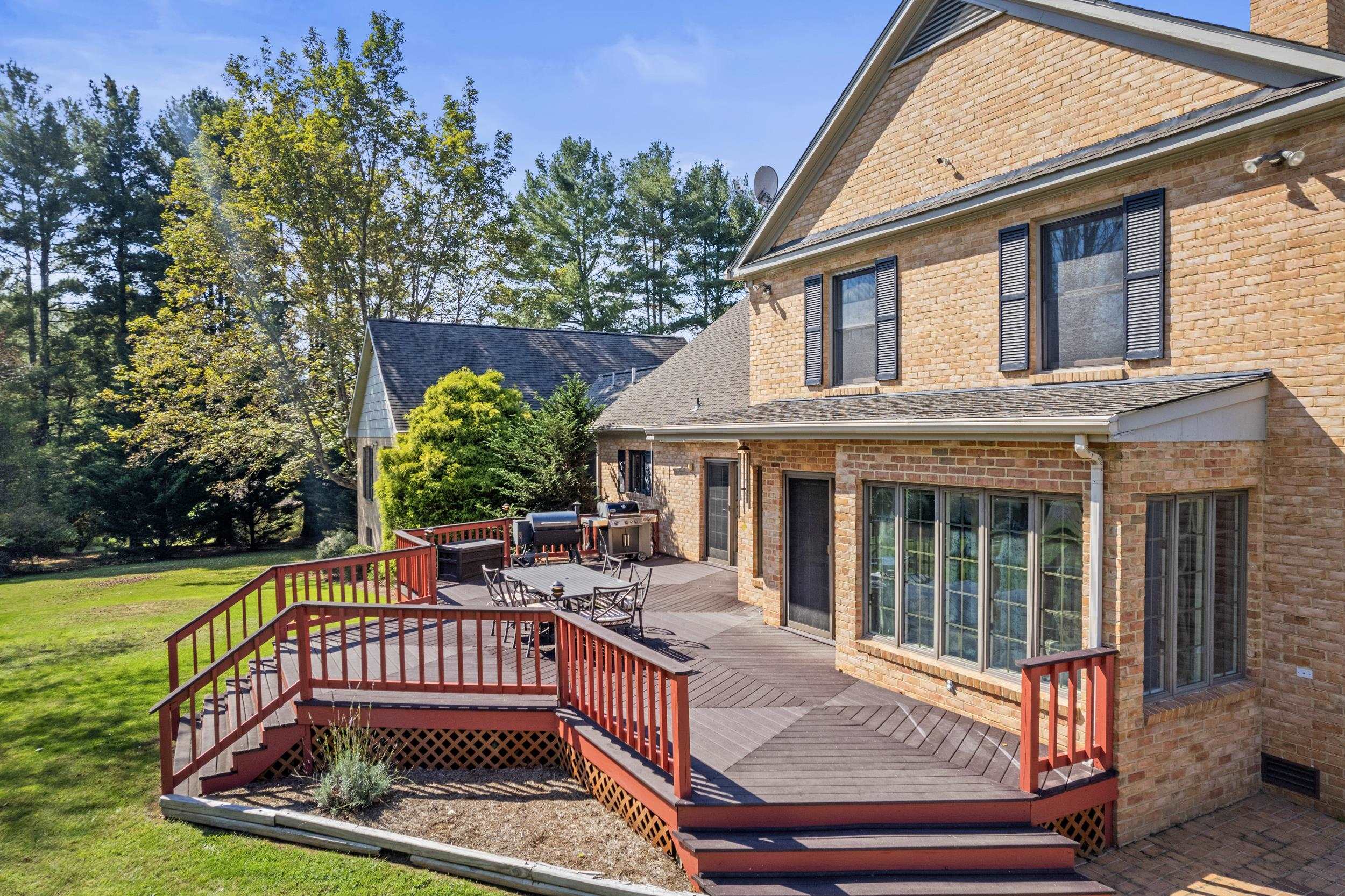 1109 ROSS RD, LEXINGTON, Virginia 24450, 5 Bedrooms Bedrooms, ,3 BathroomsBathrooms,Residential,1109 ROSS RD,669700 MLS # 669700