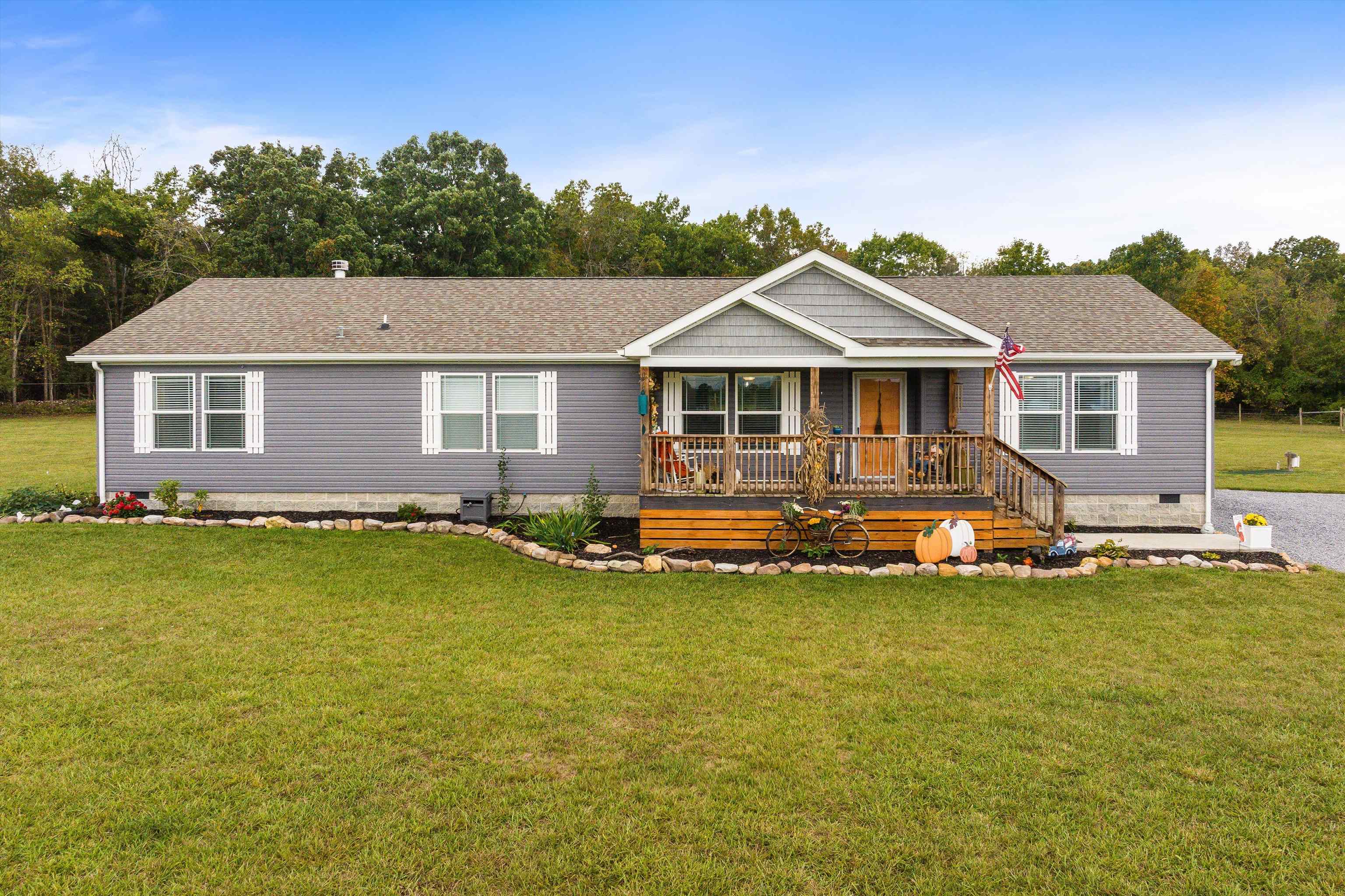 7669 FIFE LN, PORT REPUBLIC, Virginia 24471, 3 Bedrooms Bedrooms, ,2 BathroomsBathrooms,Residential,7669 FIFE LN,669701 MLS # 669701