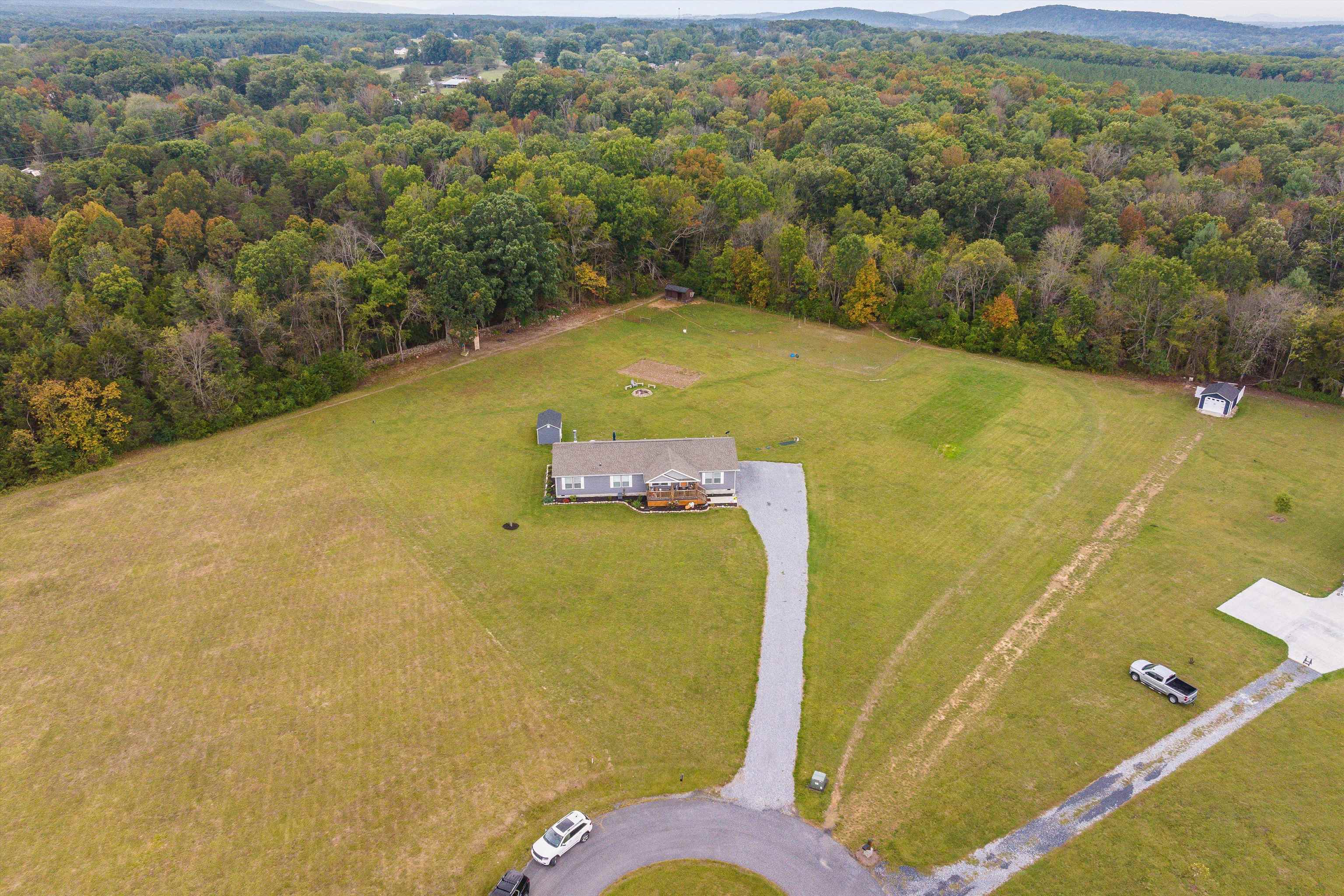 7669 FIFE LN, PORT REPUBLIC, Virginia 24471, 3 Bedrooms Bedrooms, ,2 BathroomsBathrooms,Residential,7669 FIFE LN,669701 MLS # 669701