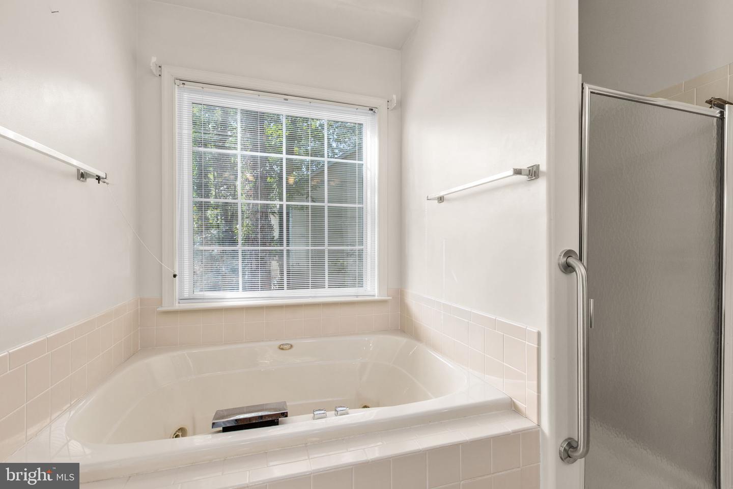 31 N POINTE, FREDERICKSBURG, Virginia 22405, 3 Bedrooms Bedrooms, ,2 BathroomsBathrooms,Residential,For sale,31 N POINTE,VAST2042982 MLS # VAST2042982