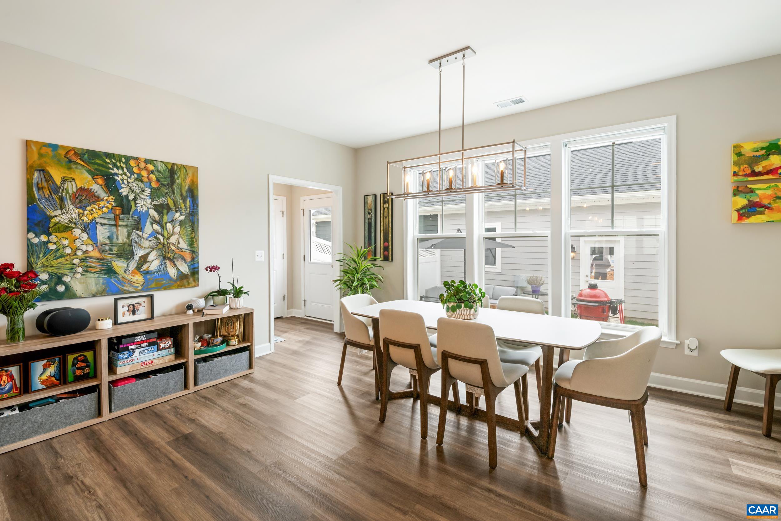 3262 CHARLESTON BLVD, ROCKINGHAM, Virginia 22801, 3 Bedrooms Bedrooms, ,2 BathroomsBathrooms,Residential,Stunning Like-New Luxury Townhouse!,3262 CHARLESTON BLVD,669703 MLS # 669703