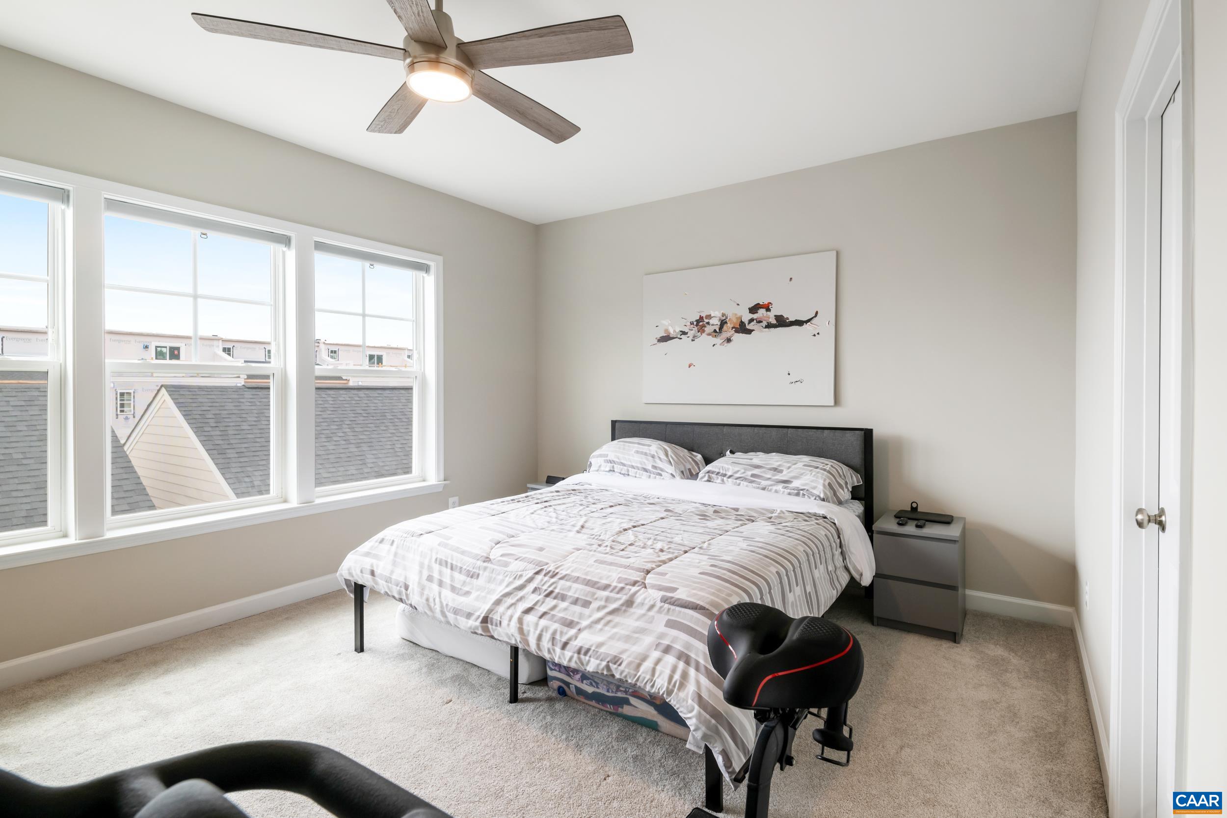 3262 CHARLESTON BLVD, ROCKINGHAM, Virginia 22801, 3 Bedrooms Bedrooms, ,2 BathroomsBathrooms,Residential,Stunning Like-New Luxury Townhouse!,3262 CHARLESTON BLVD,669703 MLS # 669703