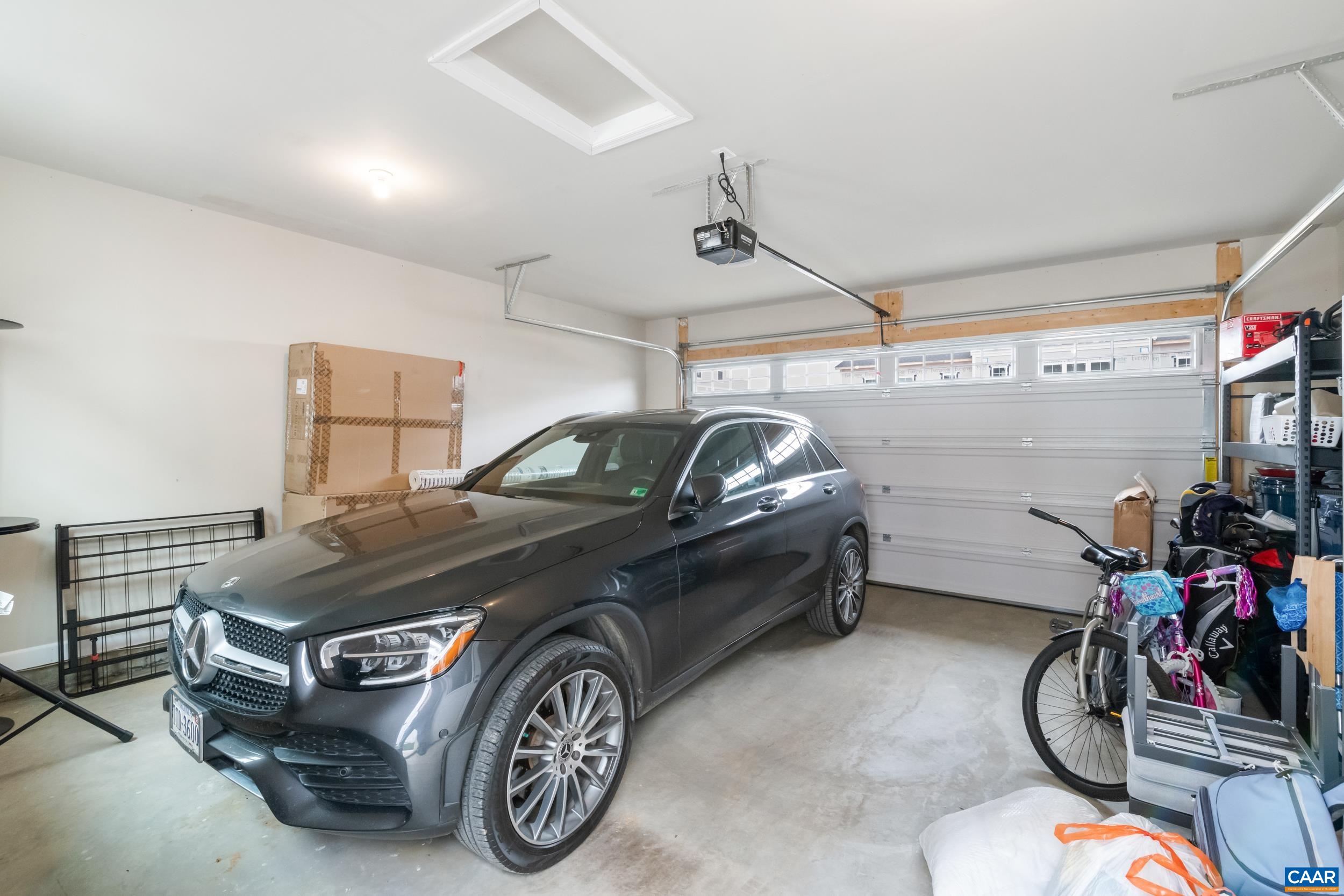 3262 CHARLESTON BLVD, ROCKINGHAM, Virginia 22801, 3 Bedrooms Bedrooms, ,2 BathroomsBathrooms,Residential,Stunning Like-New Luxury Townhouse!,3262 CHARLESTON BLVD,669703 MLS # 669703