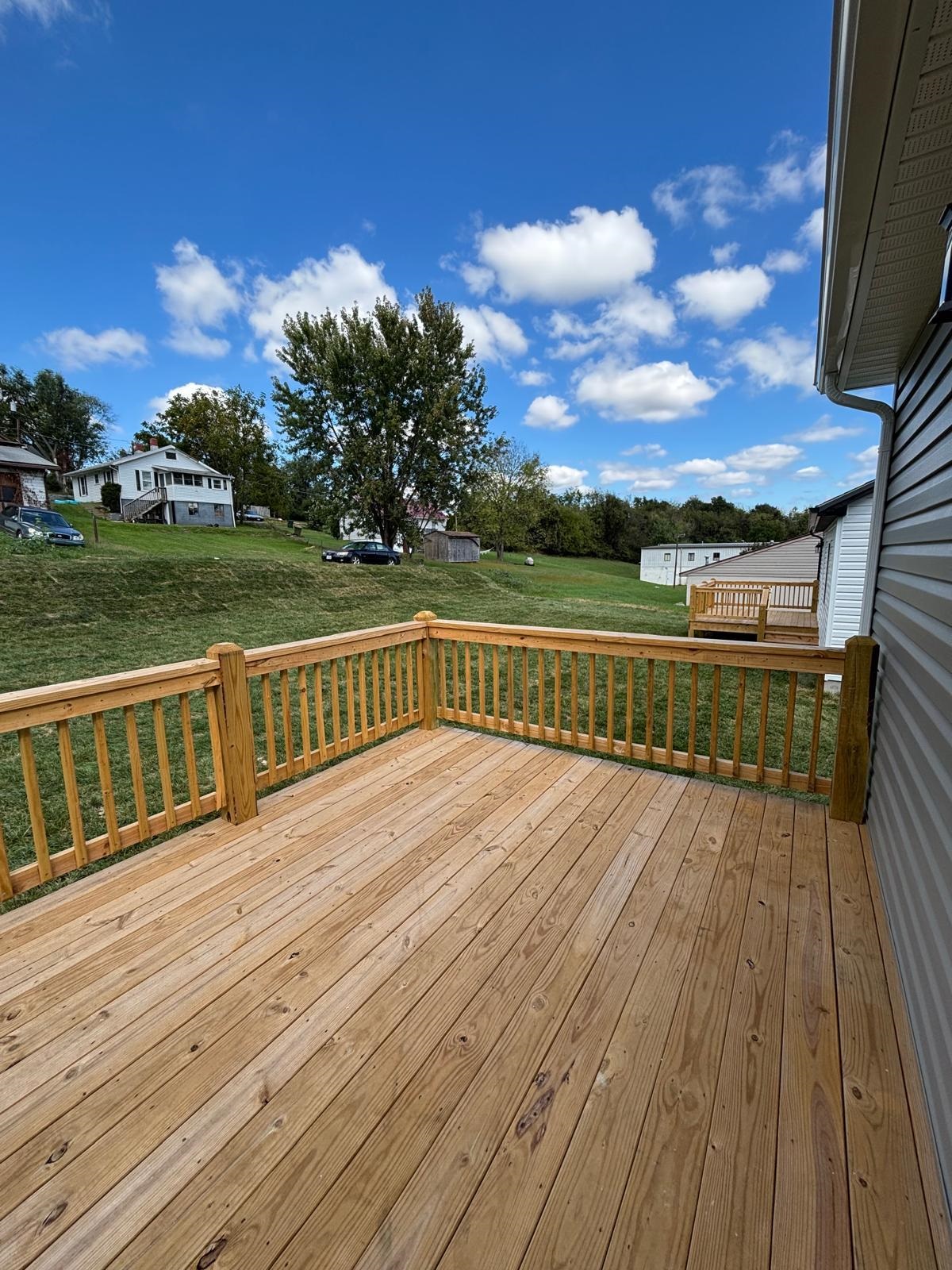 905 FAIRFAX AVE, WAYNESBORO, Virginia 22980, 3 Bedrooms Bedrooms, ,2 BathroomsBathrooms,Residential,905 FAIRFAX AVE,669705 MLS # 669705