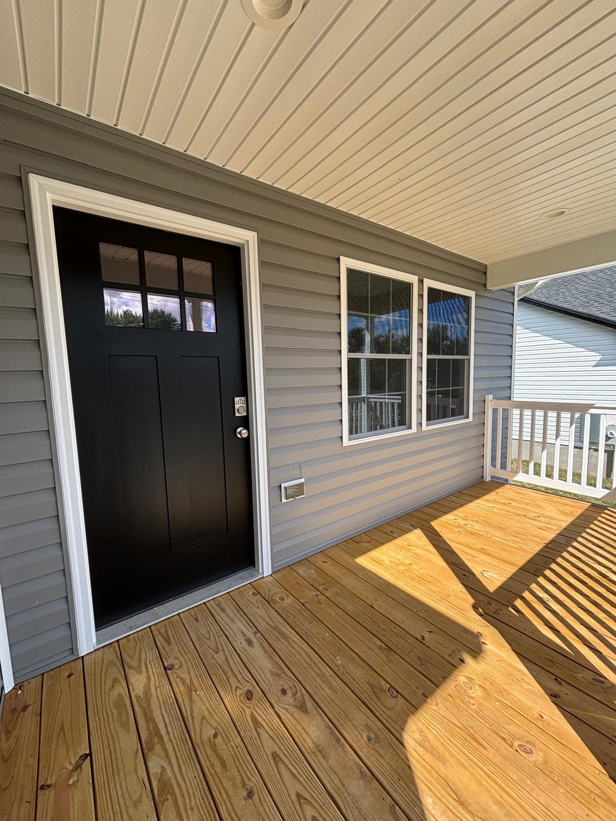 905 FAIRFAX AVE, WAYNESBORO, Virginia 22980, 3 Bedrooms Bedrooms, ,2 BathroomsBathrooms,Residential,905 FAIRFAX AVE,669705 MLS # 669705