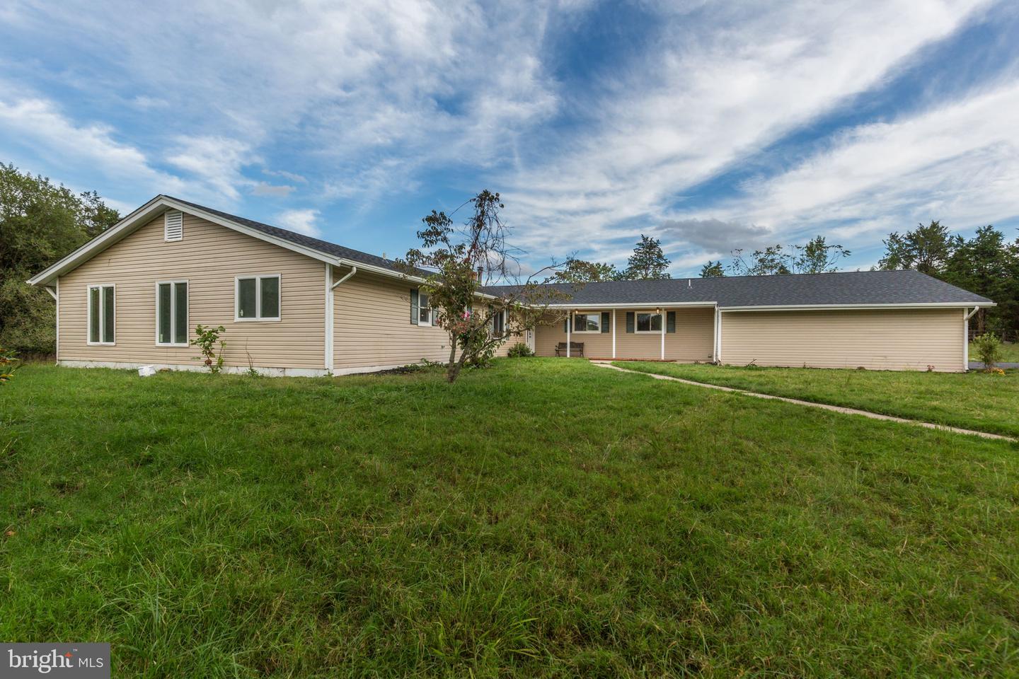 9197 BROADLANDS LN, NOKESVILLE, Virginia 20181, 5 Bedrooms Bedrooms, ,4 BathroomsBathrooms,Residential,For sale,9197 BROADLANDS LN,VAPW2105056 MLS # VAPW2105056