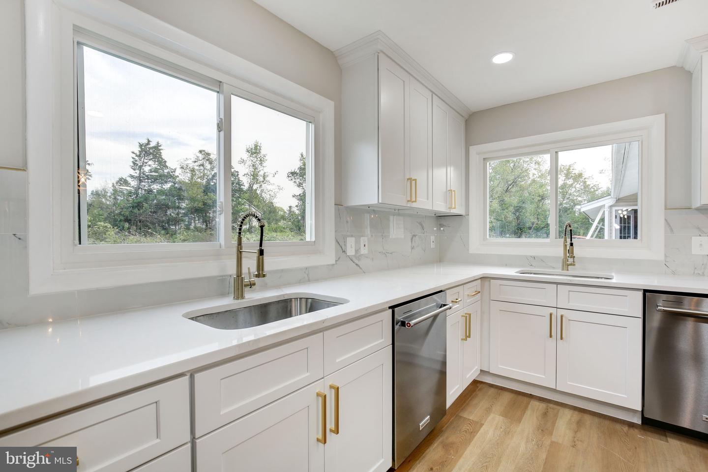 9197 BROADLANDS LN, NOKESVILLE, Virginia 20181, 5 Bedrooms Bedrooms, ,4 BathroomsBathrooms,Residential,For sale,9197 BROADLANDS LN,VAPW2105056 MLS # VAPW2105056