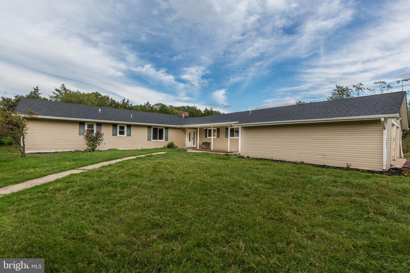 9197 BROADLANDS LN, NOKESVILLE, Virginia 20181, 5 Bedrooms Bedrooms, ,4 BathroomsBathrooms,Residential,For sale,9197 BROADLANDS LN,VAPW2105056 MLS # VAPW2105056