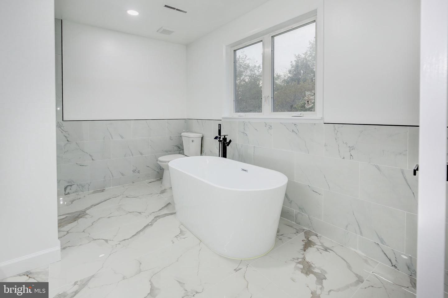 9197 BROADLANDS LN, NOKESVILLE, Virginia 20181, 5 Bedrooms Bedrooms, ,4 BathroomsBathrooms,Residential,For sale,9197 BROADLANDS LN,VAPW2105056 MLS # VAPW2105056