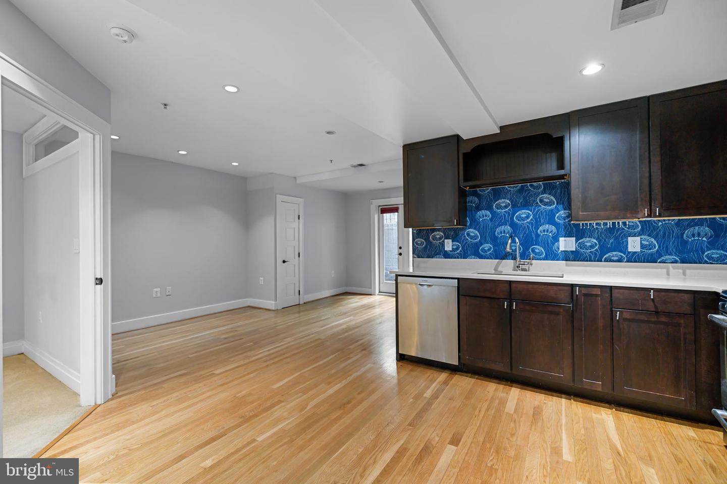 1109 M ST NW #1, WASHINGTON, District Of Columbia 20005, 1 Bedroom Bedrooms, ,1 BathroomBathrooms,Residential,For sale,1109 M ST NW #1,DCDC2224824 MLS # DCDC2224824