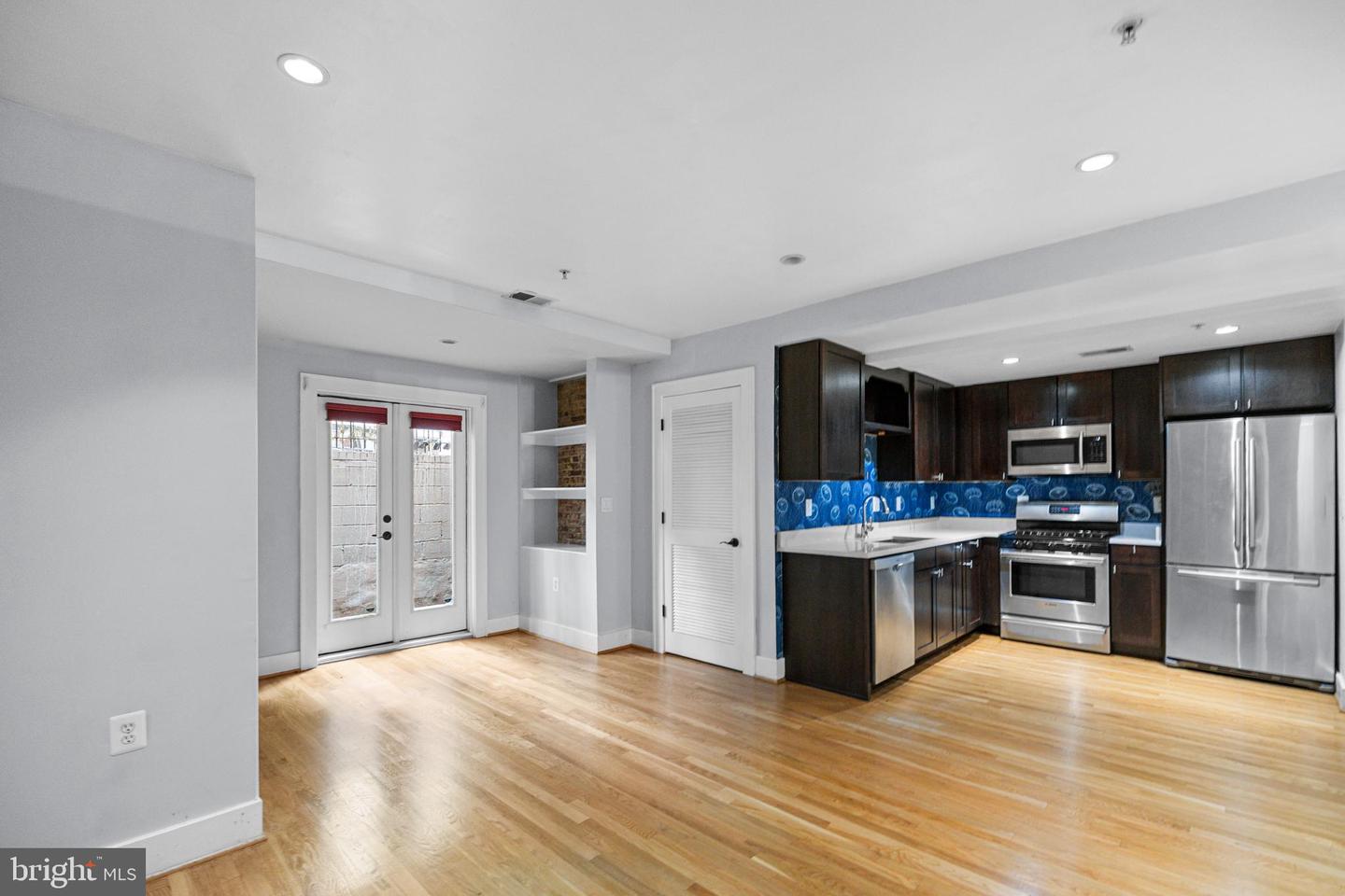 1109 M ST NW #1, WASHINGTON, District Of Columbia 20005, 1 Bedroom Bedrooms, ,1 BathroomBathrooms,Residential,For sale,1109 M ST NW #1,DCDC2224824 MLS # DCDC2224824