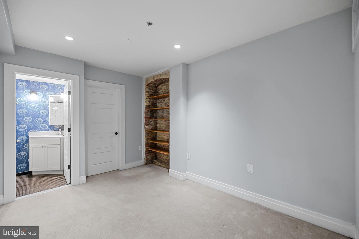 1109 M ST NW #1, WASHINGTON, District Of Columbia 20005, 1 Bedroom Bedrooms, ,1 BathroomBathrooms,Residential,For sale,1109 M ST NW #1,DCDC2224824 MLS # DCDC2224824
