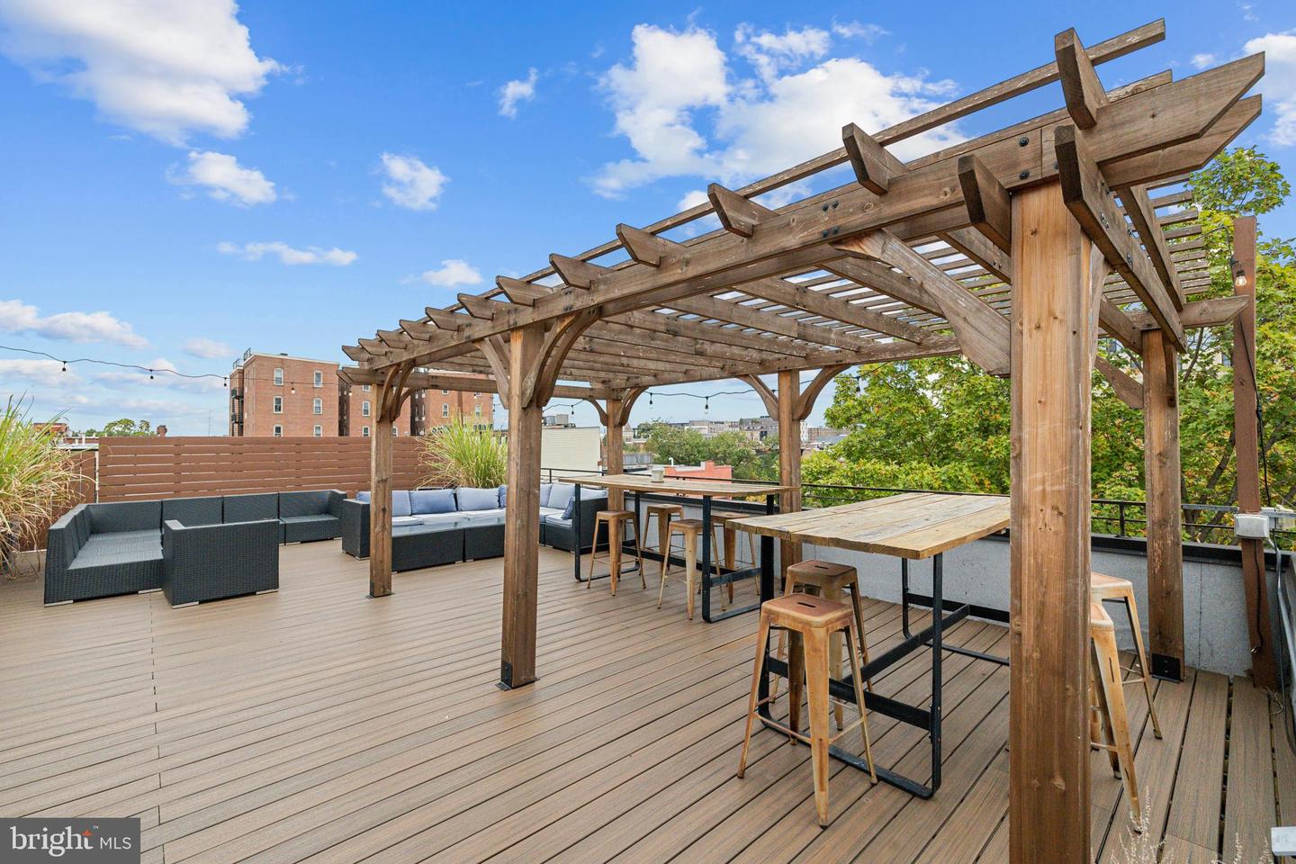 1109 M ST NW #1, WASHINGTON, District Of Columbia 20005, 1 Bedroom Bedrooms, ,1 BathroomBathrooms,Residential,For sale,1109 M ST NW #1,DCDC2224824 MLS # DCDC2224824