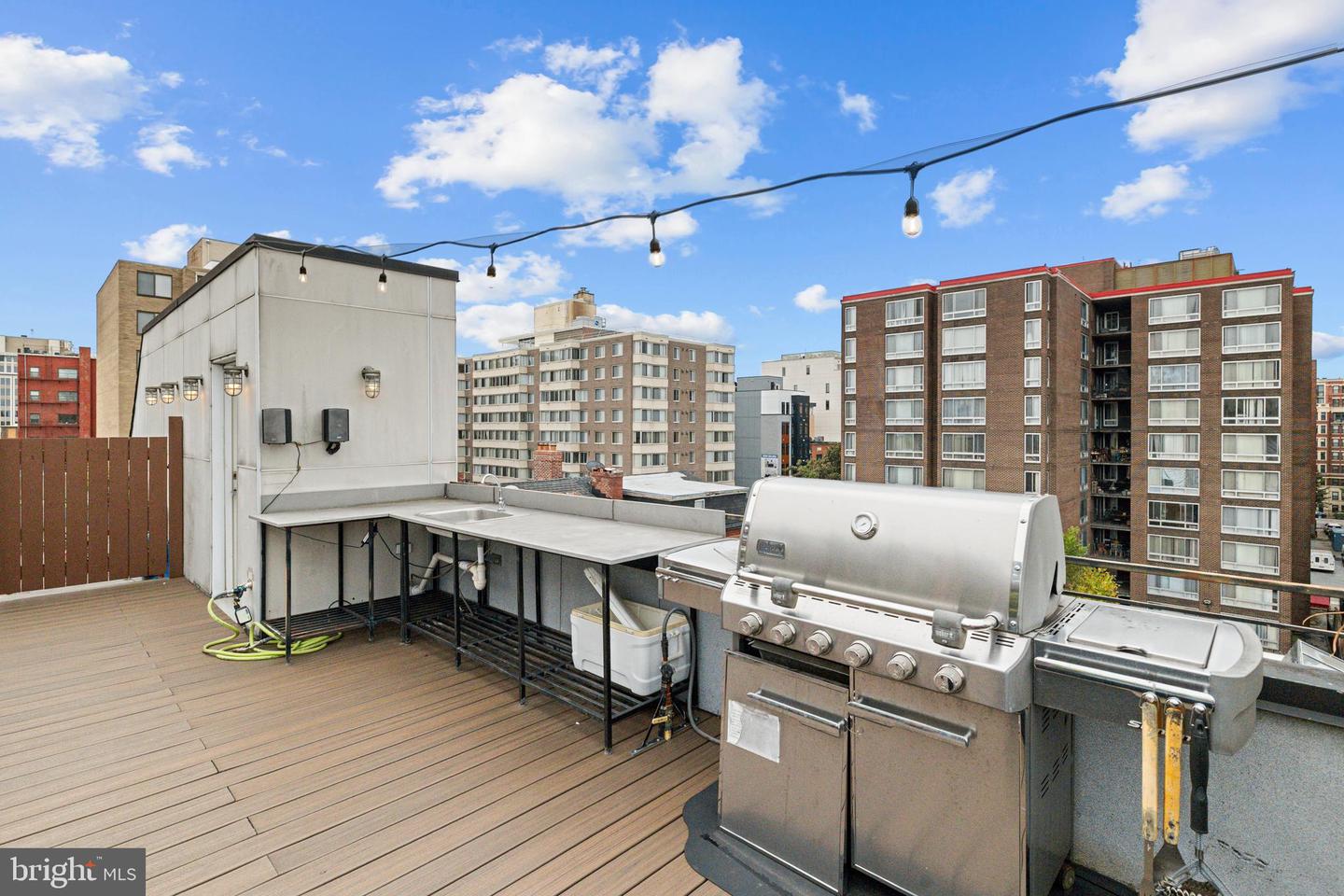 1109 M ST NW #1, WASHINGTON, District Of Columbia 20005, 1 Bedroom Bedrooms, ,1 BathroomBathrooms,Residential,For sale,1109 M ST NW #1,DCDC2224824 MLS # DCDC2224824