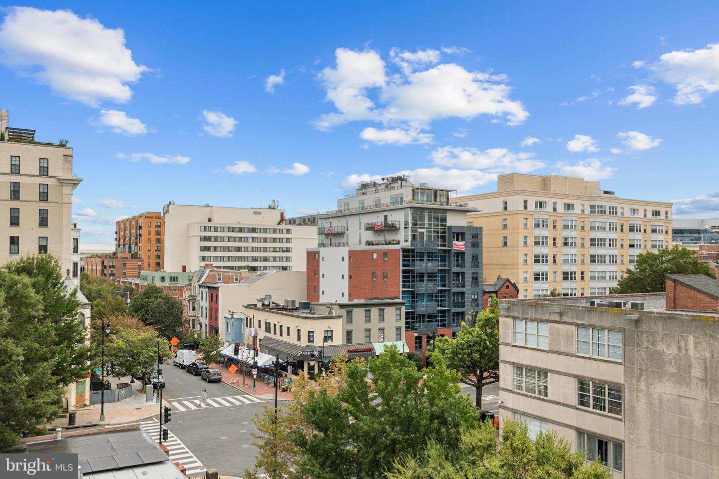 1109 M ST NW #1, WASHINGTON, District Of Columbia 20005, 1 Bedroom Bedrooms, ,1 BathroomBathrooms,Residential,For sale,1109 M ST NW #1,DCDC2224824 MLS # DCDC2224824