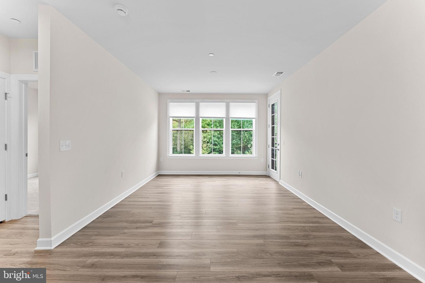 3925 FAIR RIDGE DR #305, FAIRFAX, Virginia 22033, 2 Bedrooms Bedrooms, ,2 BathroomsBathrooms,Residential,For sale,3925 FAIR RIDGE DR #305,VAFX2269974 MLS # VAFX2269974