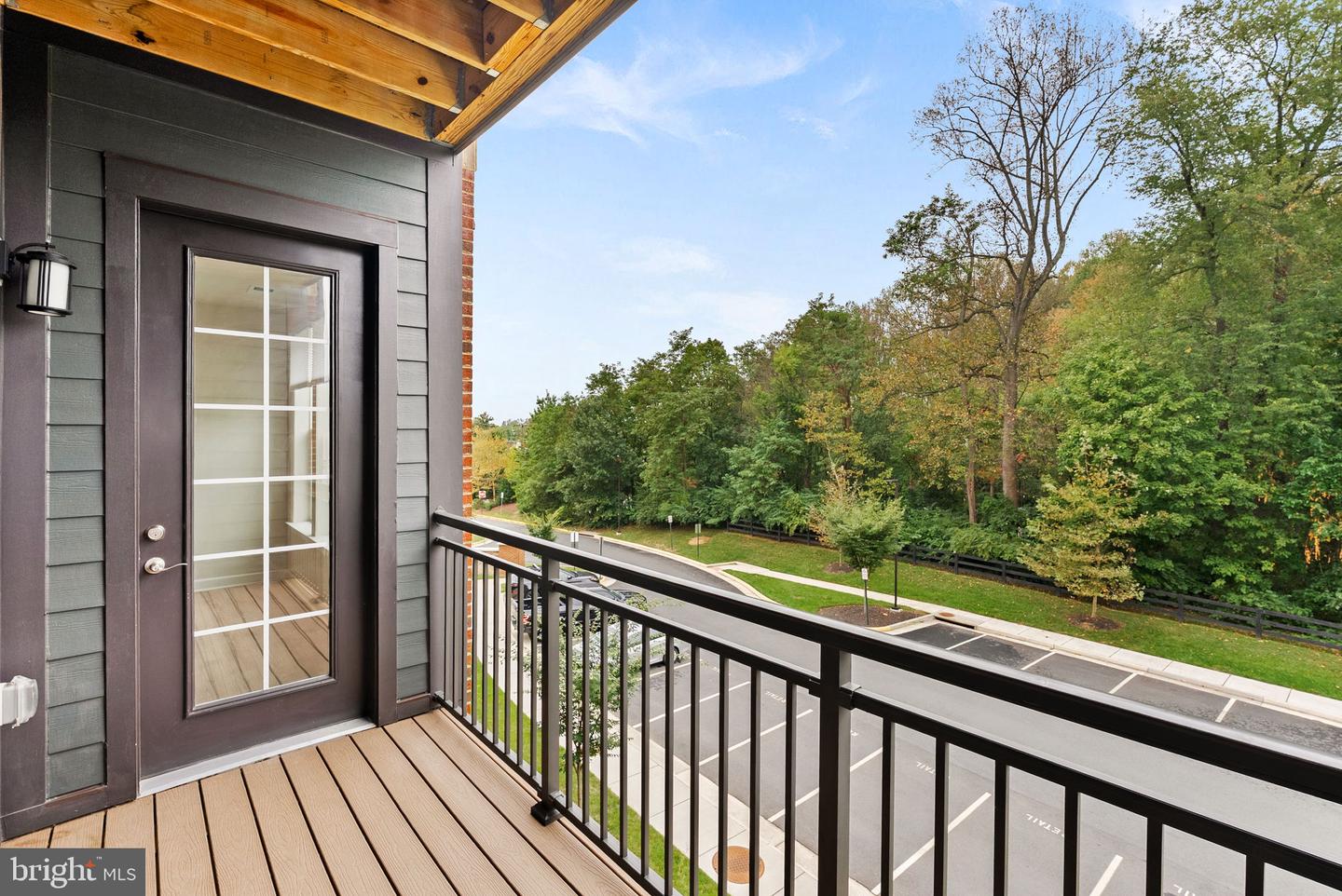 3925 FAIR RIDGE DR #305, FAIRFAX, Virginia 22033, 2 Bedrooms Bedrooms, ,2 BathroomsBathrooms,Residential,For sale,3925 FAIR RIDGE DR #305,VAFX2269974 MLS # VAFX2269974