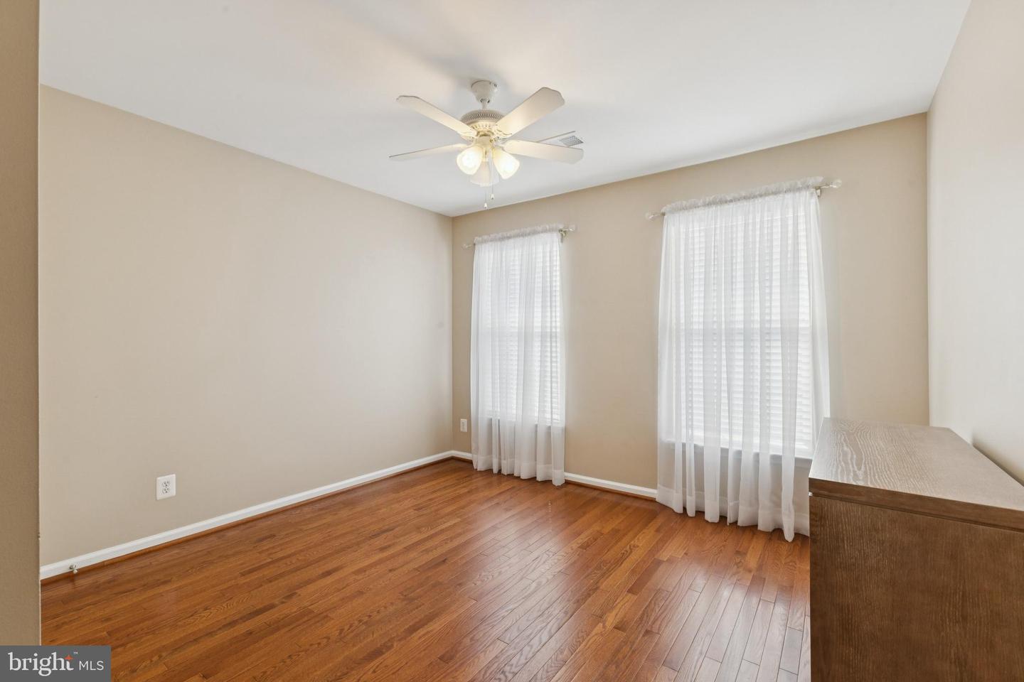 42764 KEILLER TER, ASHBURN, Virginia 20147, 4 Bedrooms Bedrooms, 8 Rooms Rooms,3 BathroomsBathrooms,Residential,For sale,42764 KEILLER TER,VALO2107902 MLS # VALO2107902