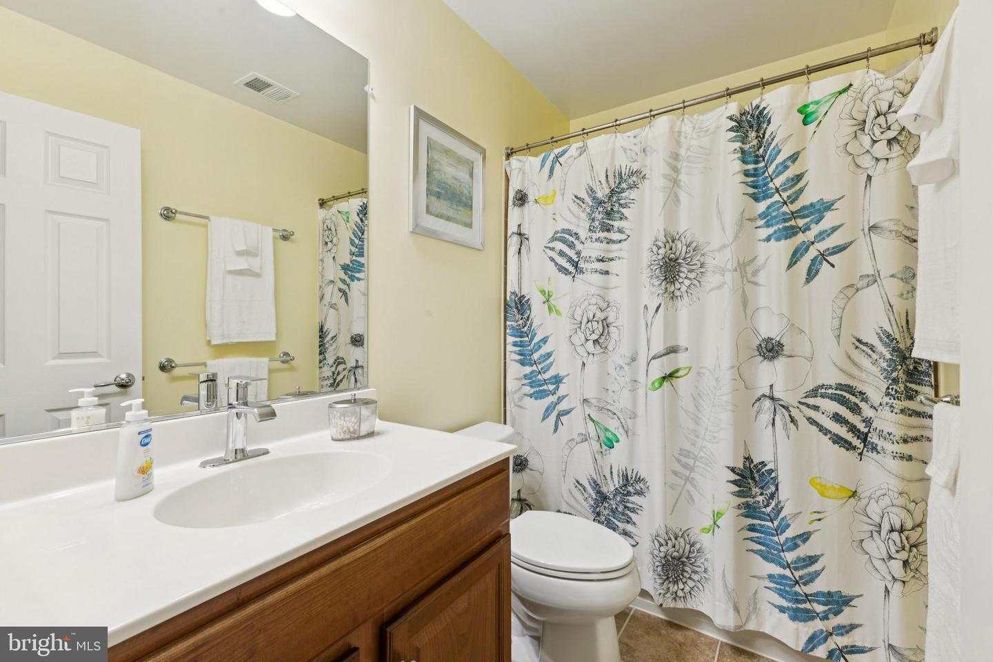42764 KEILLER TER, ASHBURN, Virginia 20147, 4 Bedrooms Bedrooms, 8 Rooms Rooms,3 BathroomsBathrooms,Residential,For sale,42764 KEILLER TER,VALO2107902 MLS # VALO2107902