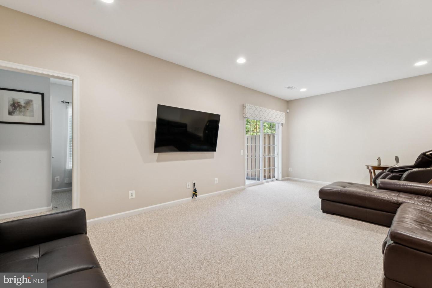 42764 KEILLER TER, ASHBURN, Virginia 20147, 4 Bedrooms Bedrooms, 8 Rooms Rooms,3 BathroomsBathrooms,Residential,For sale,42764 KEILLER TER,VALO2107902 MLS # VALO2107902