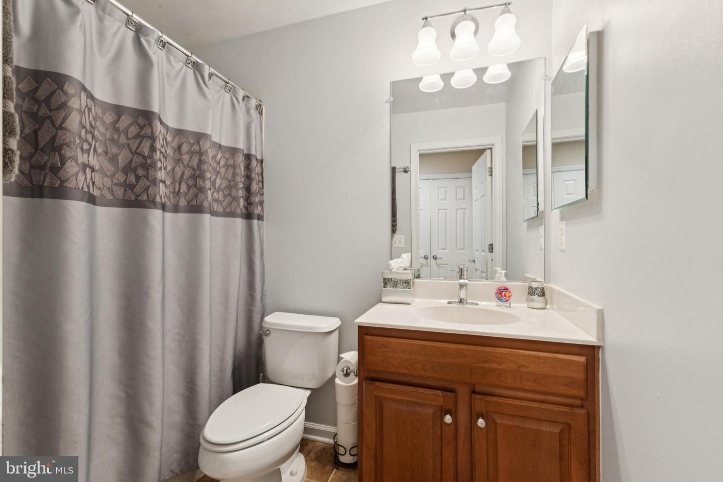 42764 KEILLER TER, ASHBURN, Virginia 20147, 4 Bedrooms Bedrooms, 8 Rooms Rooms,3 BathroomsBathrooms,Residential,For sale,42764 KEILLER TER,VALO2107902 MLS # VALO2107902