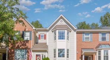 5606 GLENWOOD MEWS DR, ALEXANDRIA, Virginia 22315, 3 Bedrooms Bedrooms, ,2 BathroomsBathrooms,Residential,For sale,5606 GLENWOOD MEWS DR,VAFX2270006 MLS # VAFX2270006