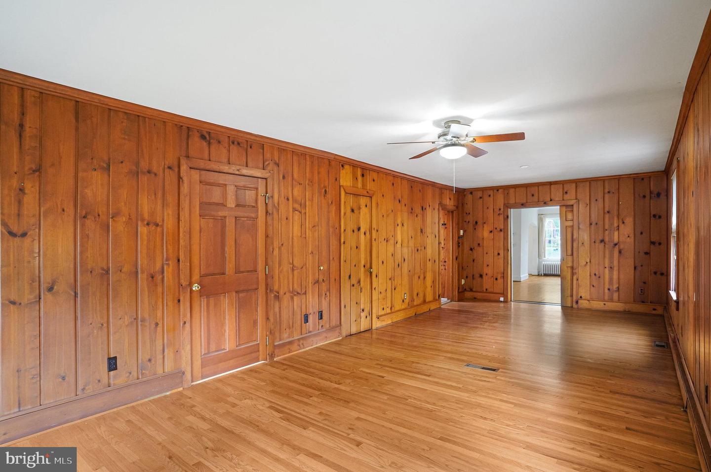 9040 GRANT AVE, MANASSAS, Virginia 20110, 3 Bedrooms Bedrooms, ,2 BathroomsBathrooms,Residential,For sale,9040 GRANT AVE,VAMN2009432 MLS # VAMN2009432