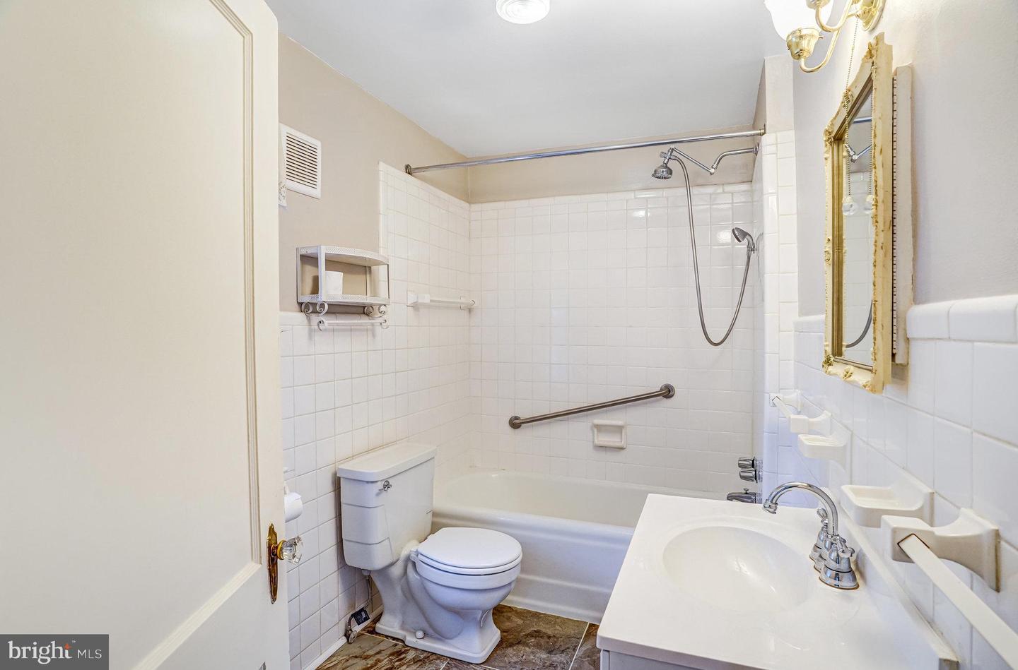 9040 GRANT AVE, MANASSAS, Virginia 20110, 3 Bedrooms Bedrooms, ,2 BathroomsBathrooms,Residential,For sale,9040 GRANT AVE,VAMN2009432 MLS # VAMN2009432